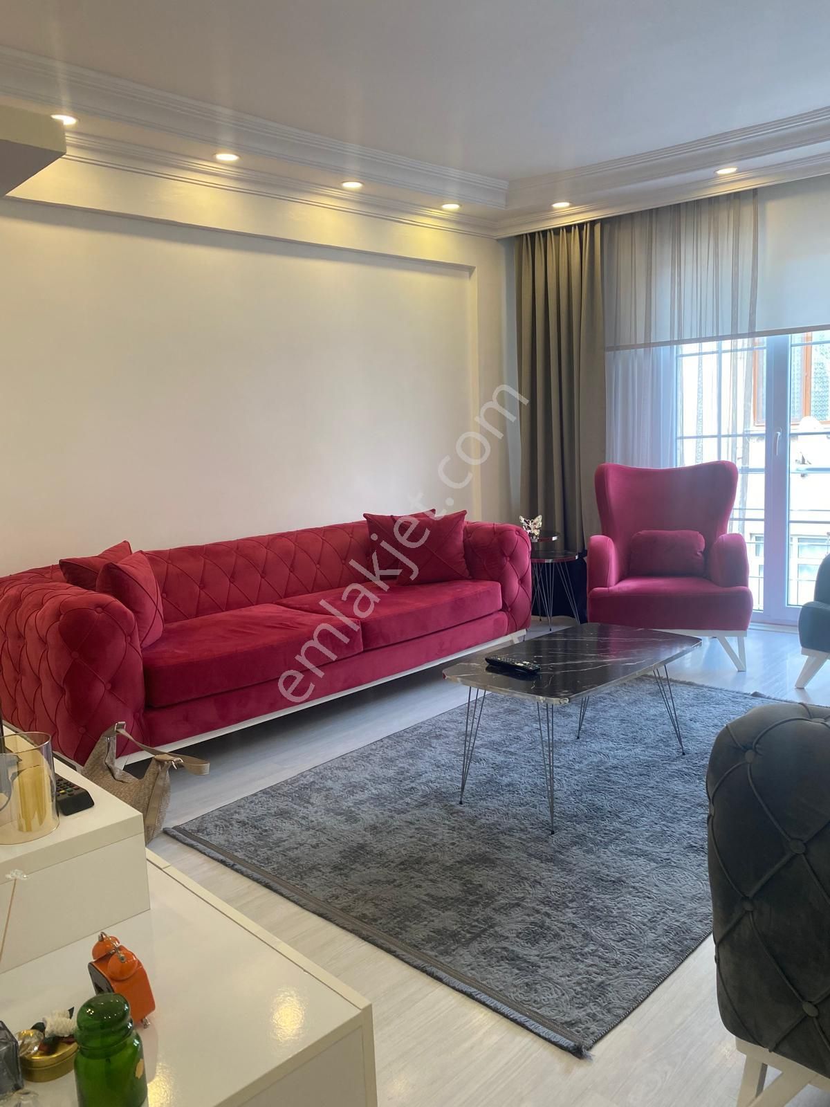 Fatih Hırka_i Şerif Mahallesinde 2+1/100m2/3.kat / Satılık Daire - Görsel 3