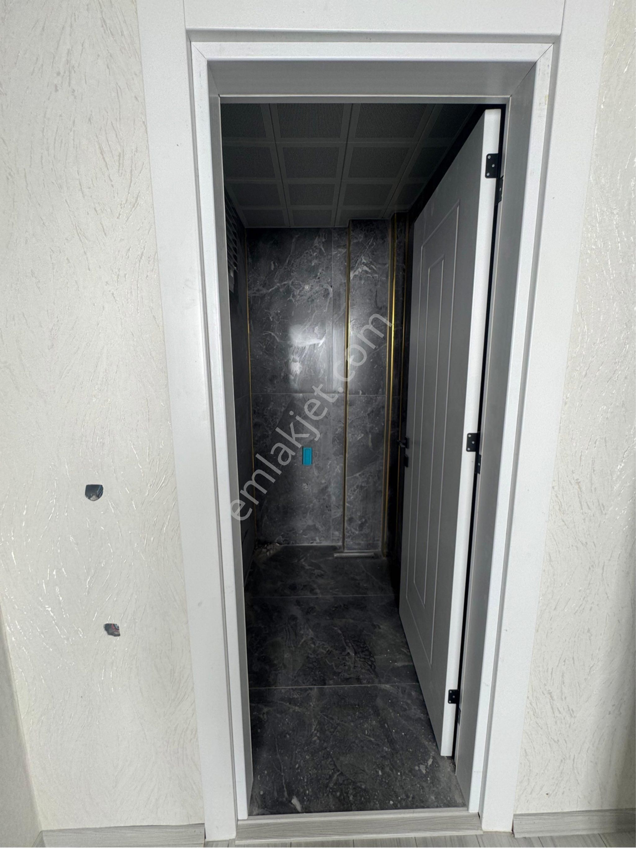 Gürhan Gayrimenkulden Satılık Alakovada Ultra Lüks 3+1 Daire - Görsel 15