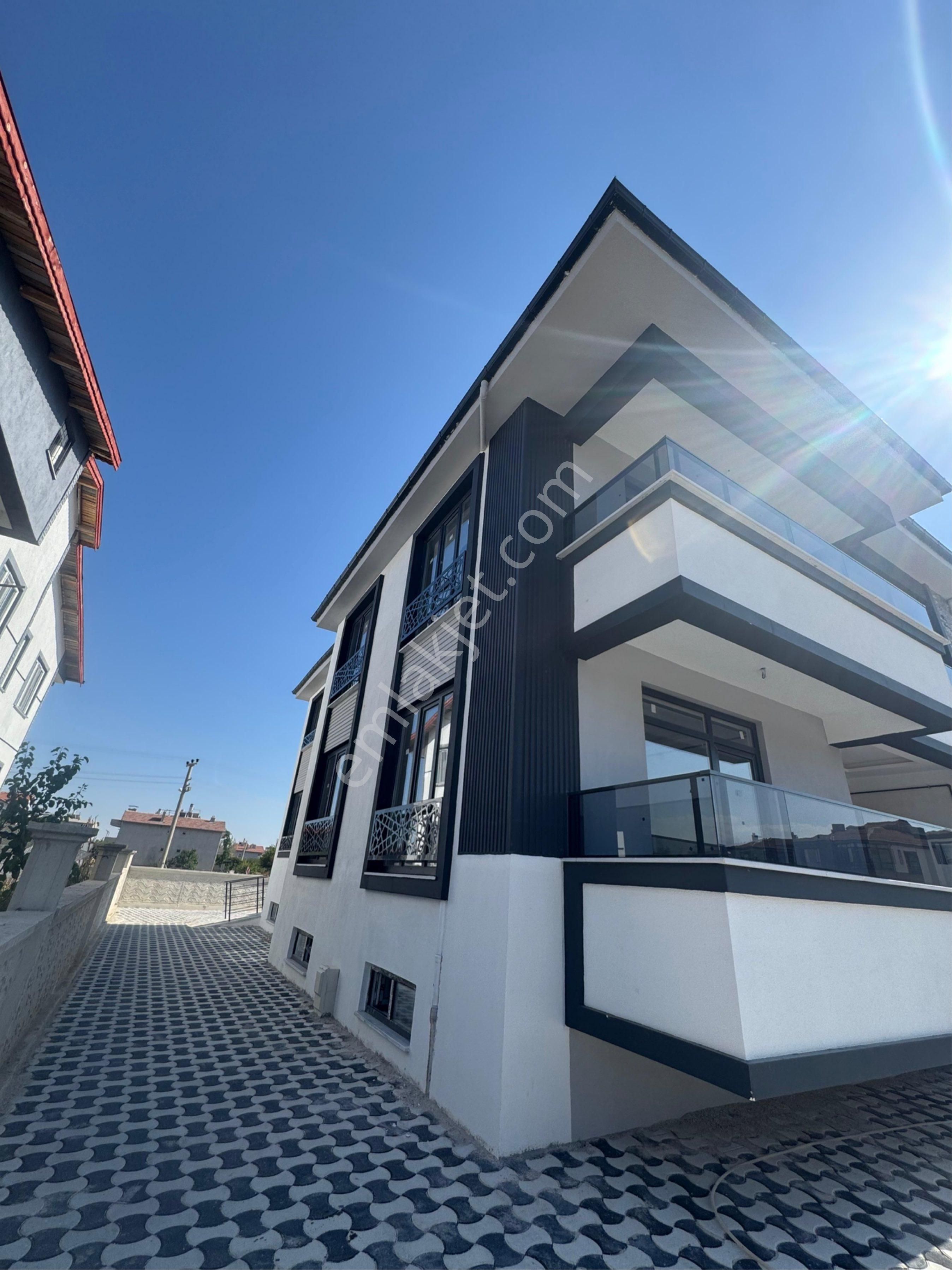 Gürhan Gayrimenkulden Satılık Alakovada Ultra Lüks 3+1 Daire