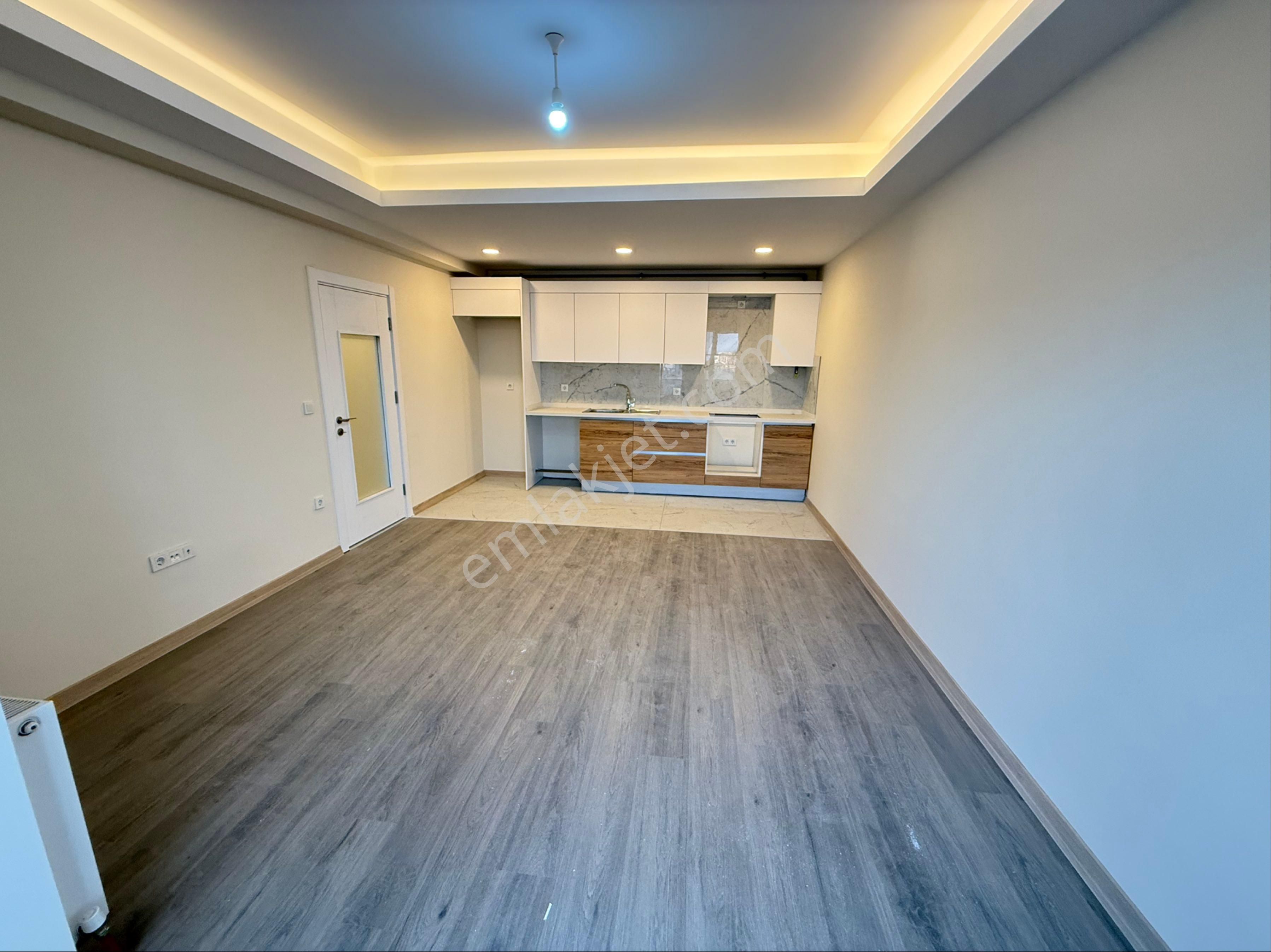 Zeytinburnu Seyitnizam Mah.satılık 2+1 Daire - Görsel 3