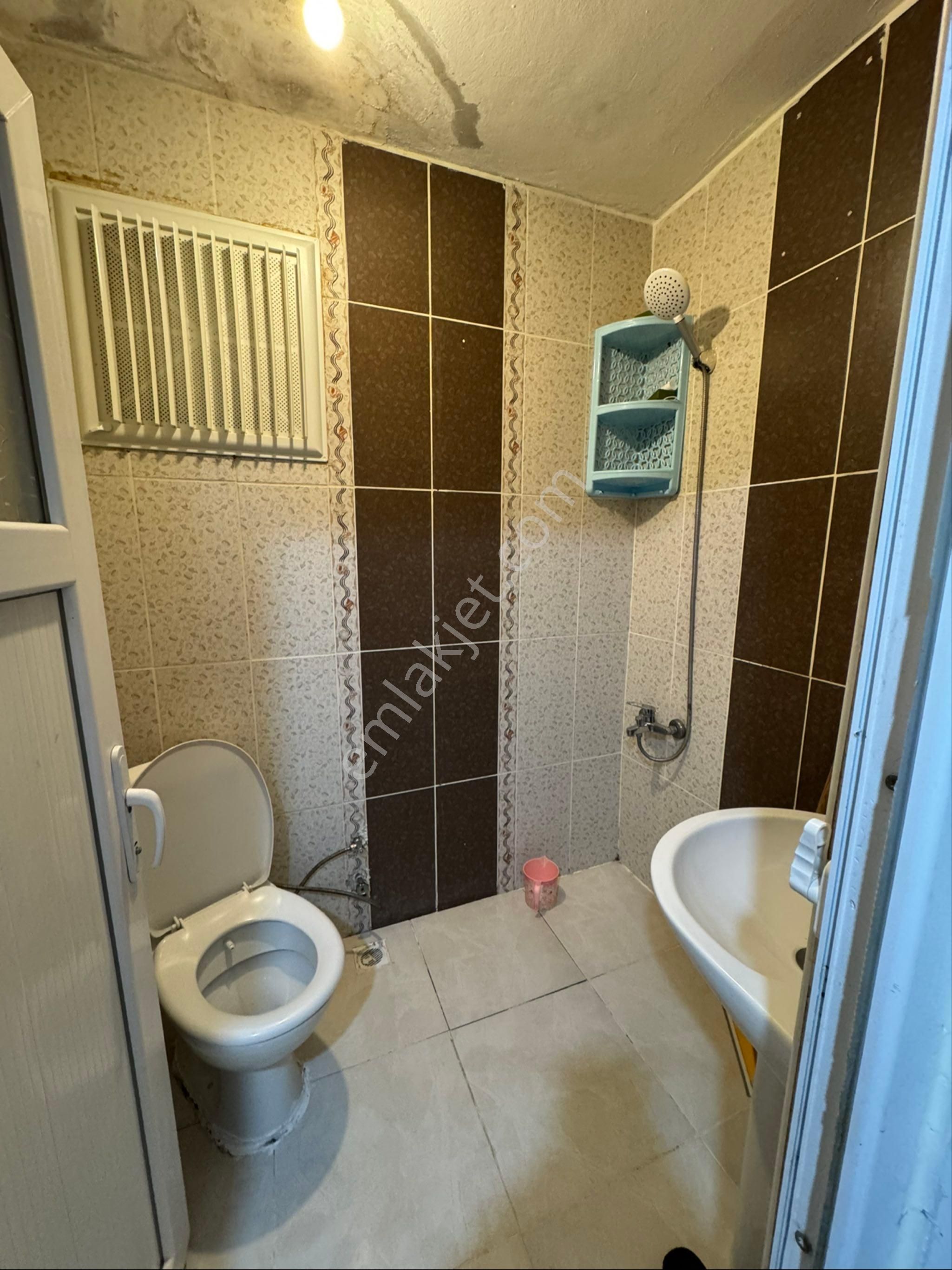 İnönü Mah Pazar Caddesinin Dibinde Satılık 70 M² 1+1 Giriş Daire - Görsel 15
