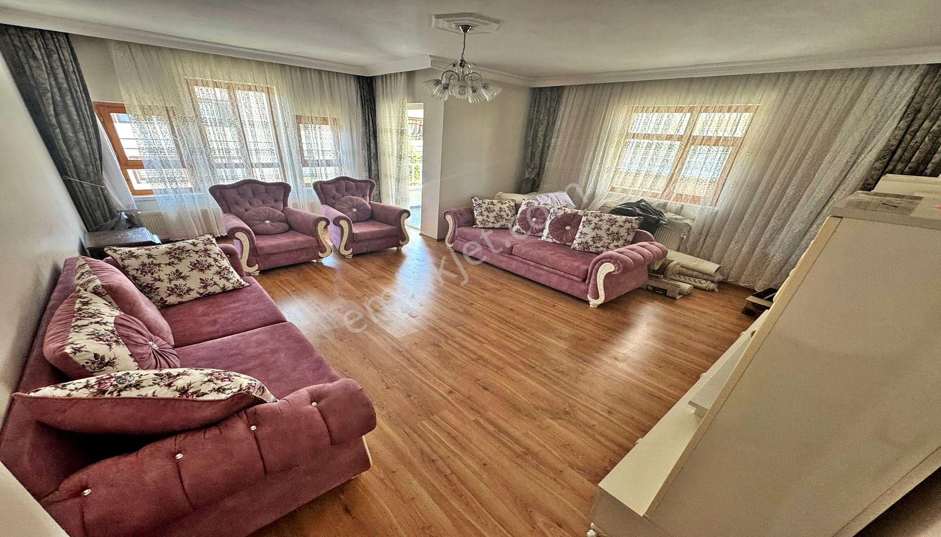 Yayla'da Merve Fırın Karşısı Emsallerinden Uygun Genç Binada 3+1 - Görsel 7