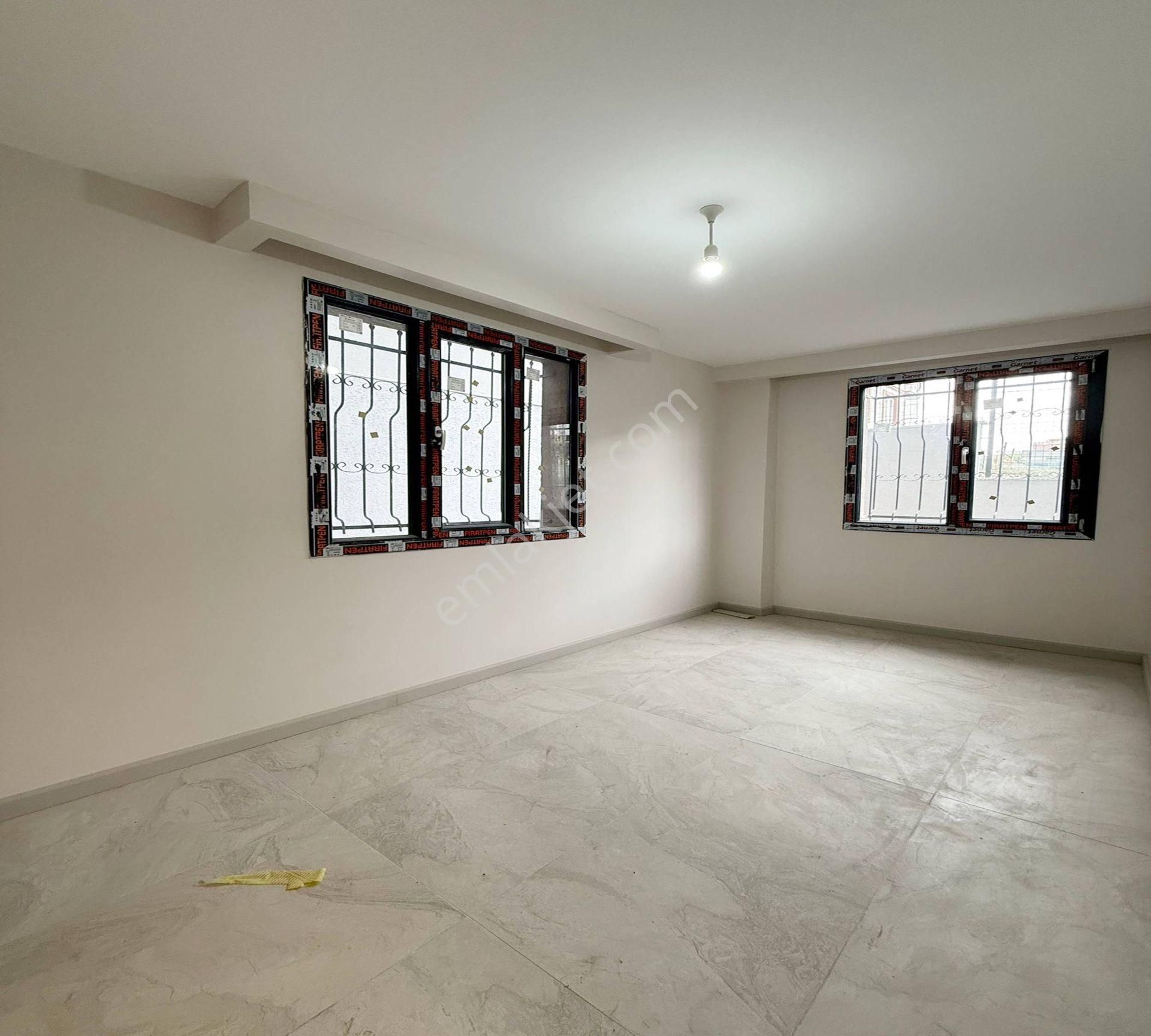 Bahçeşehirin En Uygun Yatırımlık Oturumluk 2+1 Bahçe Kat Dairesi - Görsel 8