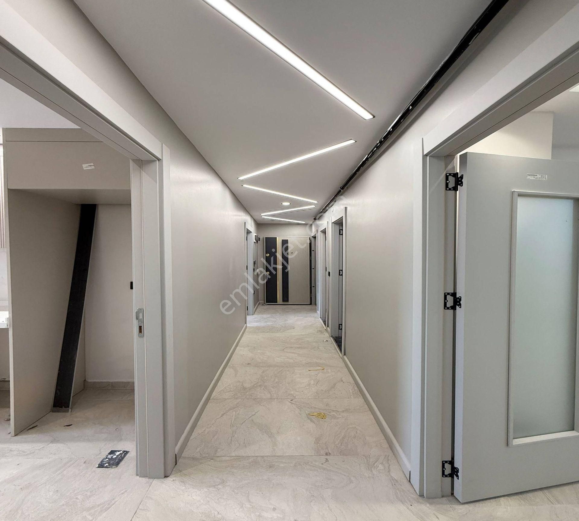 Bahçeşehirin En Uygun Yatırımlık Oturumluk 2+1 Bahçe Kat Dairesi - Görsel 3