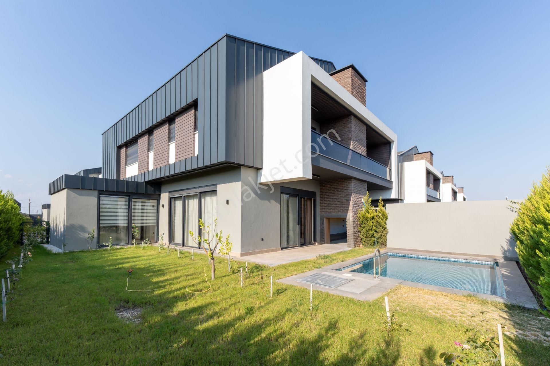 Antalya Döşemealtı Yeşilbayır'da Site İçi Mustakil Havuzlu Villa - Görsel 20