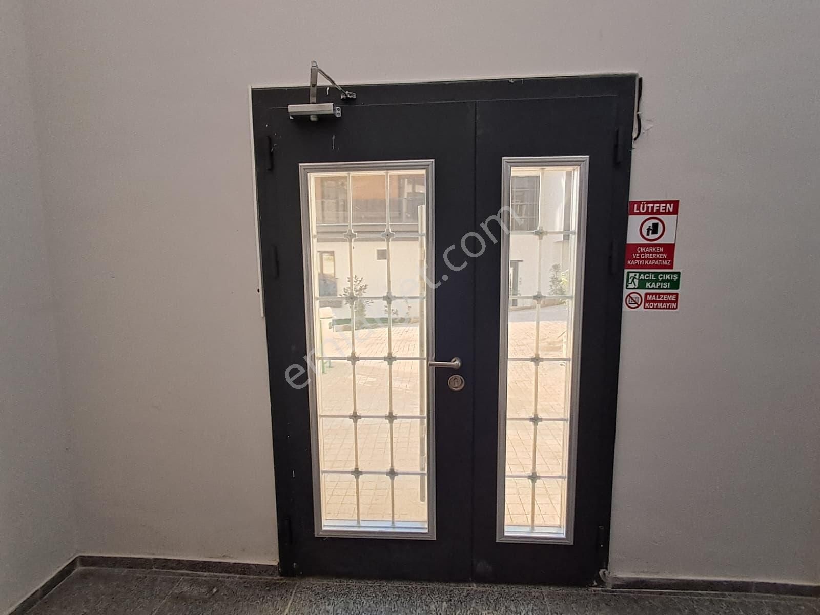 Tekirdağ S.paşa Zafer Mah. Havuzlu Sitede Satılık Lüks 2+1 Daire - Görsel 25