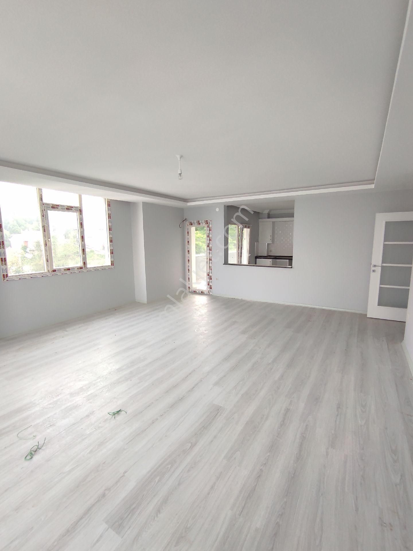 Trabzon Araklı Sea Garden Sitesinde Satılık 160m2 3+1 Daire, - Görsel 9