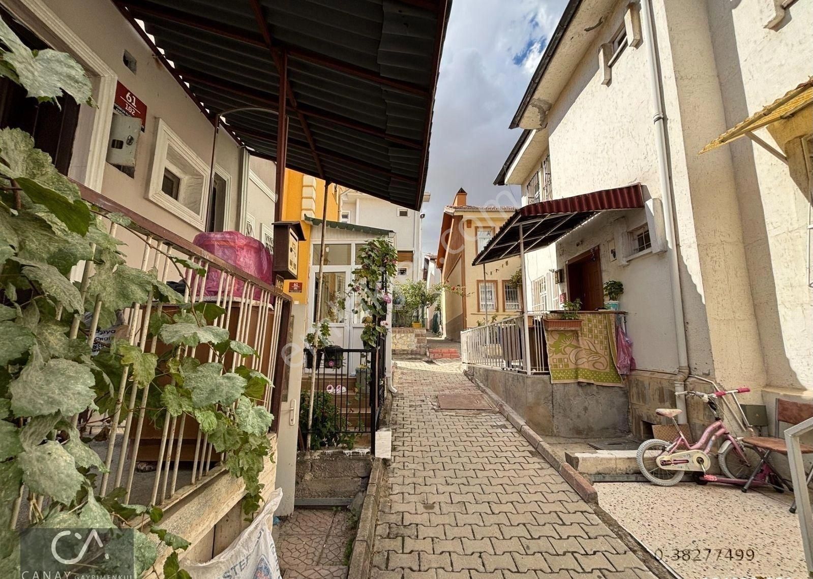 Batıkent Kardelen Mah. Arıkovanı 3 Sit. 1+1 (55 M²) Eşyalı Kiralık Daire - Görsel 3