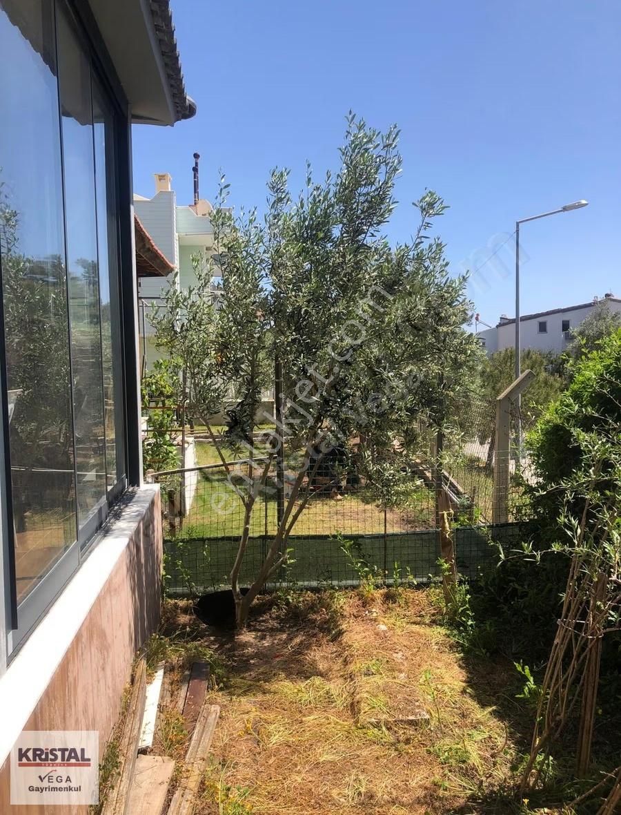 Çeşme Pırlantada Havuzlu Site 4+1 Eşyalı Dubleks Müstakil Daire - Görsel 31