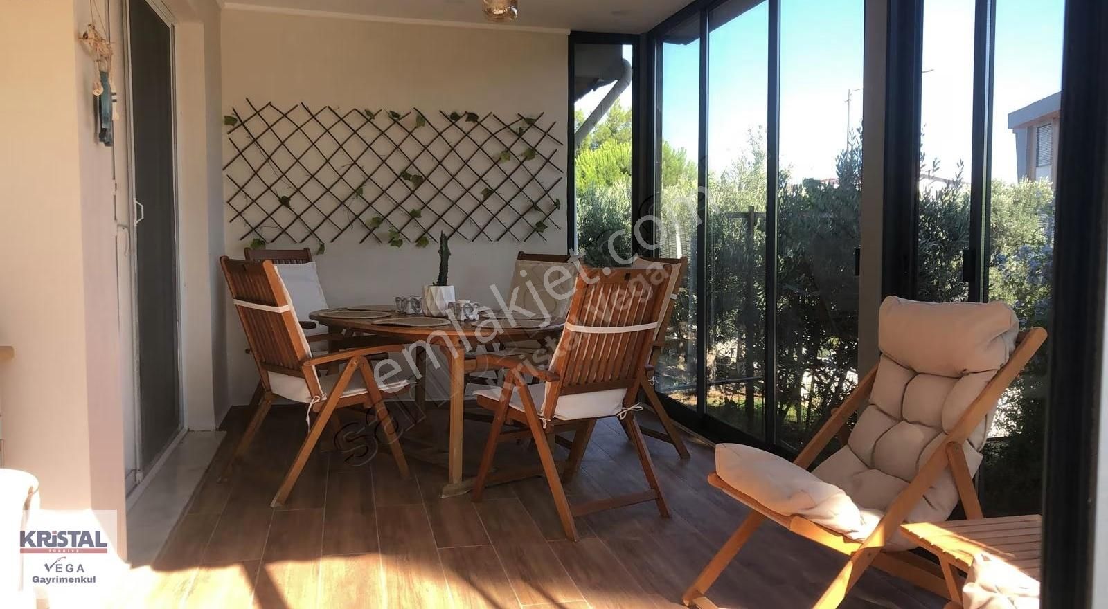 Çeşme Pırlantada Havuzlu Site 4+1 Eşyalı Dubleks Müstakil Daire - Görsel 8