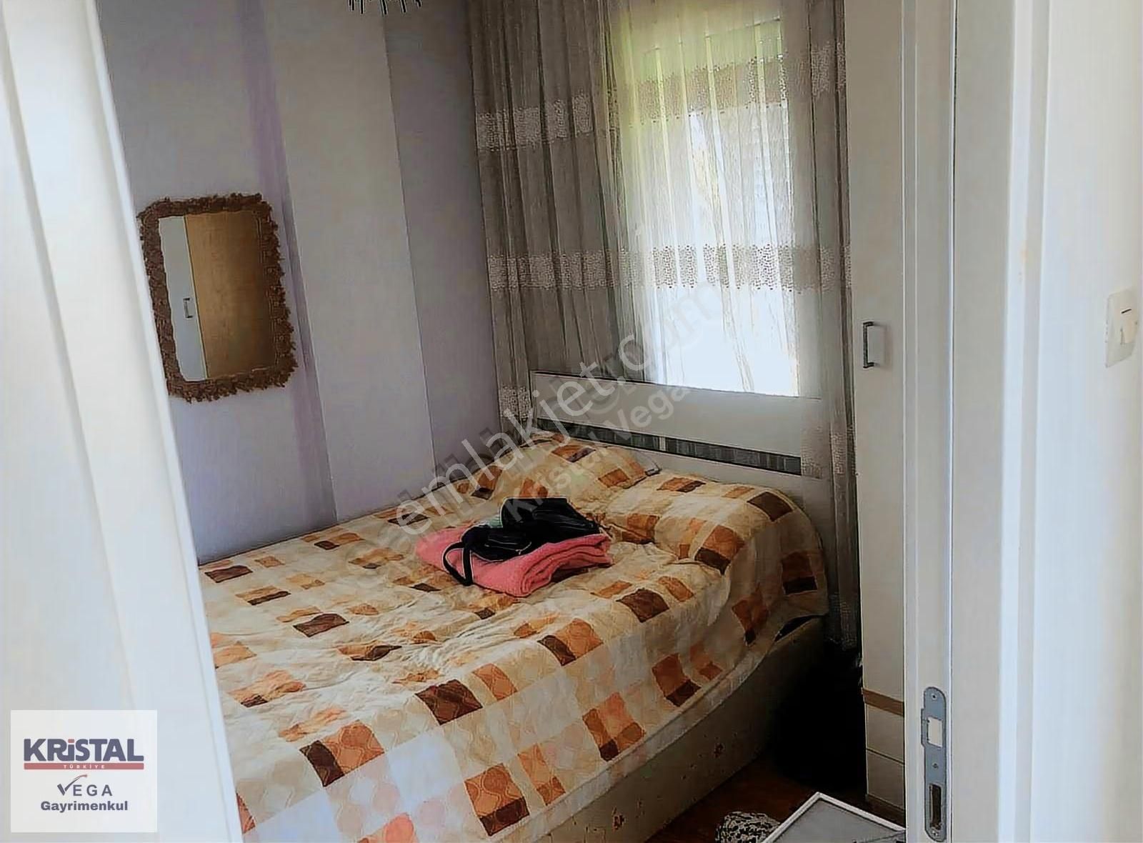 Çeşme Pırlantada Havuzlu Site 4+1 Eşyalı Dubleks Müstakil Daire - Görsel 17