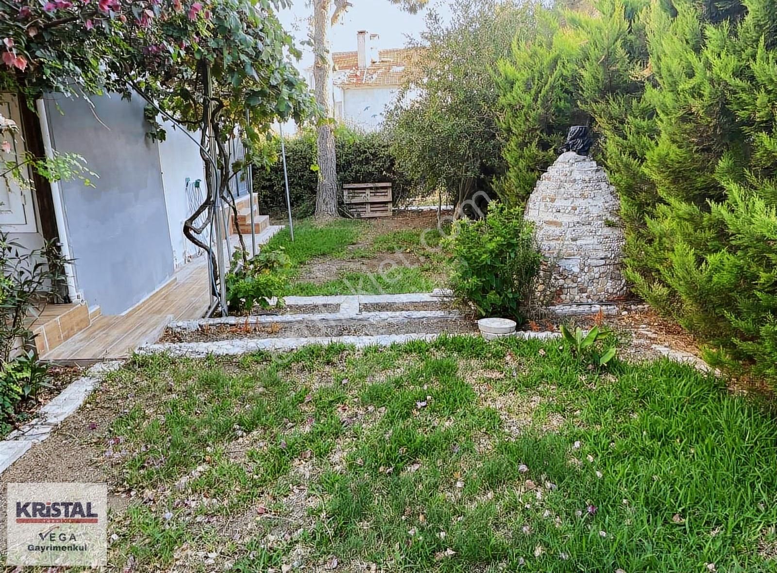 Çeşme Pırlantada Havuzlu Site 4+1 Eşyalı Dubleks Müstakil Daire - Görsel 19