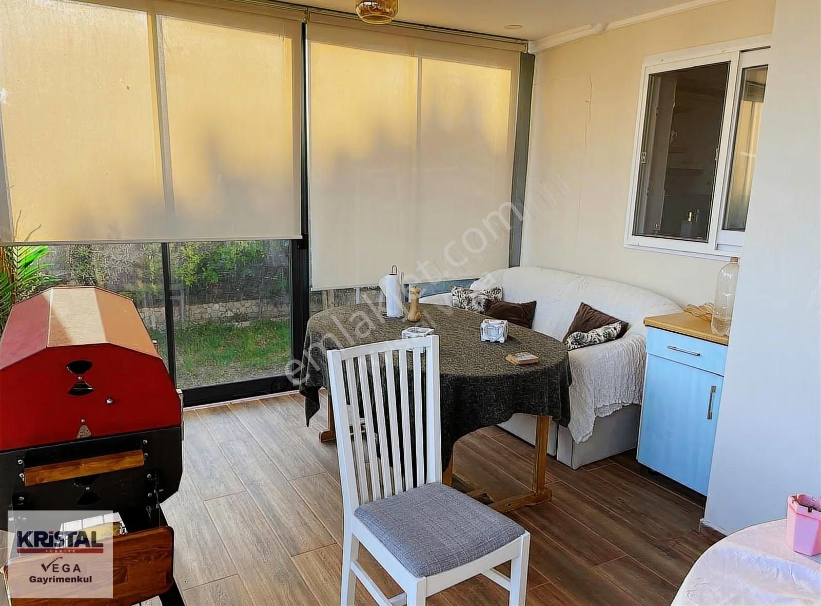 Çeşme Pırlantada Havuzlu Site 4+1 Eşyalı Dubleks Müstakil Daire - Görsel 24