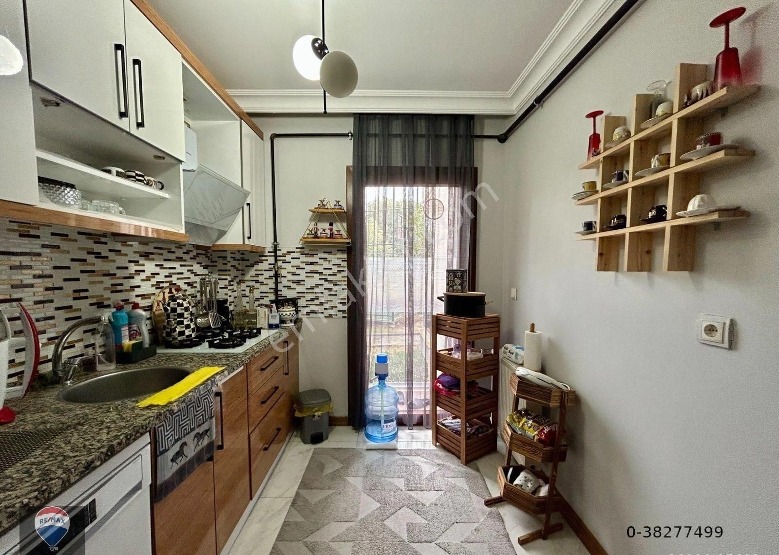 Üsküdar Konakları’nda 3+1 Ferah Ve Modern Daıre - Görsel 27