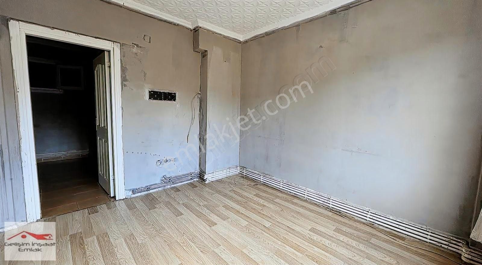 Gelişim Emlak`tan Yatırımlık, Masraflı, Merkezi, 80m², 2+1 - Görsel 4