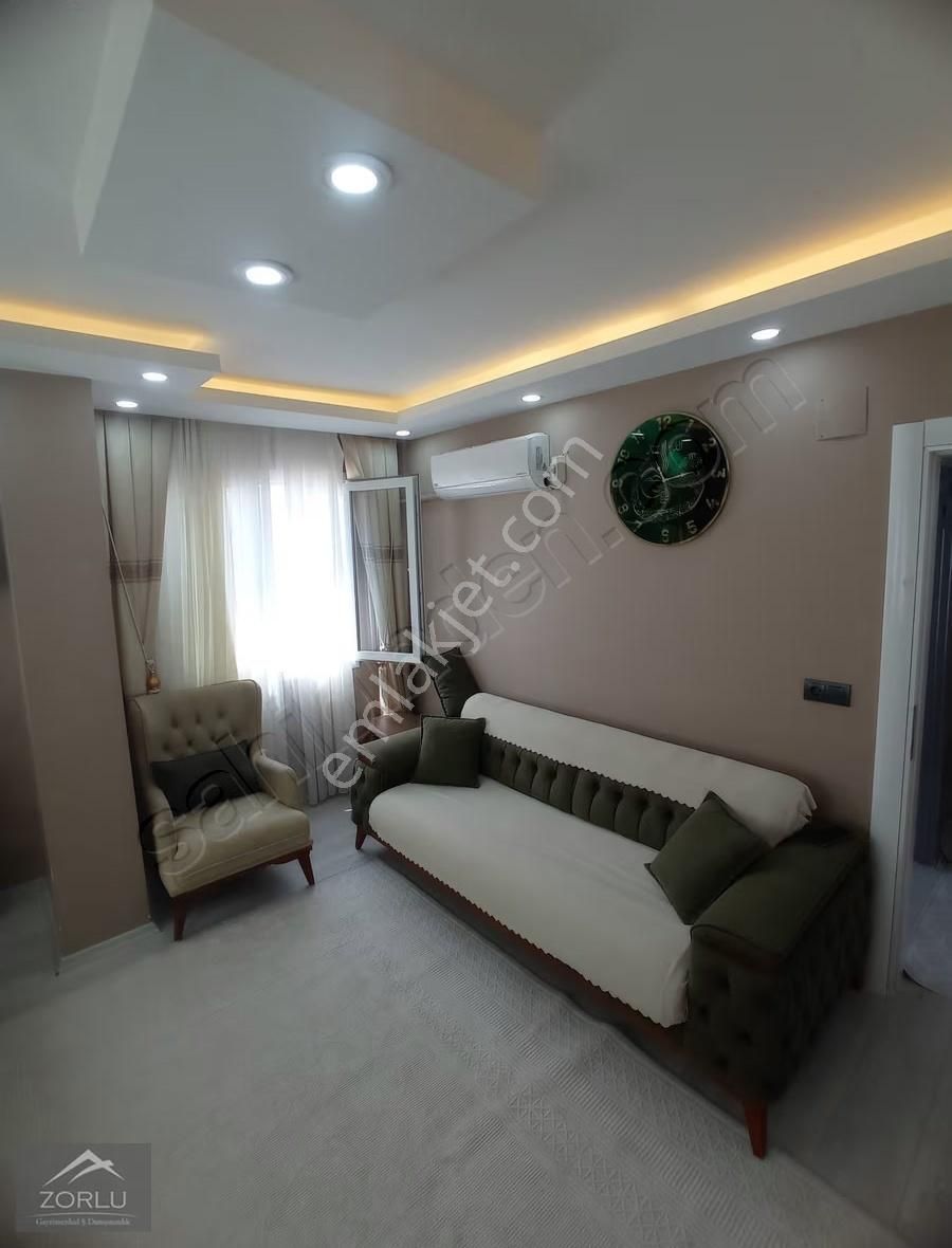 Zorlu'da Sofudede Mah. Müstakil Geniş Oturumlu 2+1 Kapalı Mutfak - Görsel 4