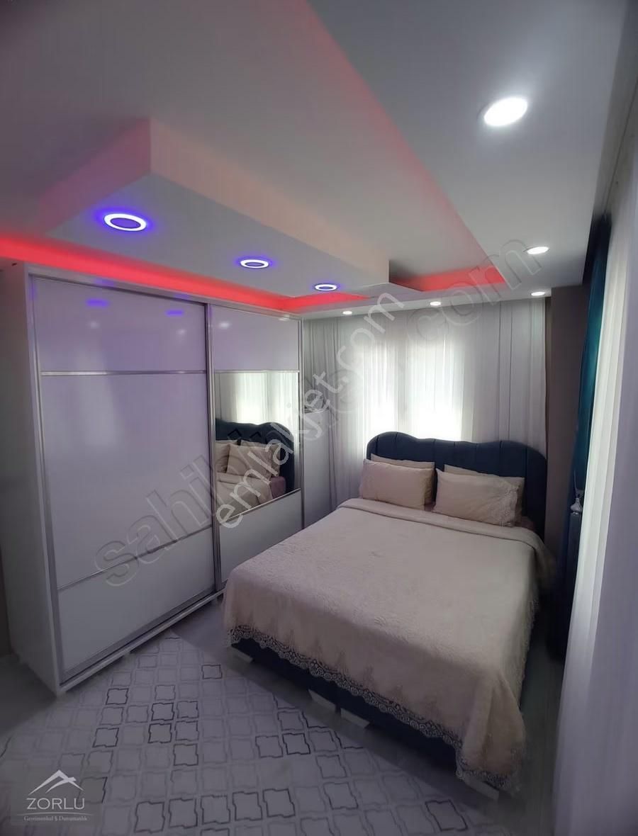 Zorlu'da Sofudede Mah. Müstakil Geniş Oturumlu 2+1 Kapalı Mutfak - Görsel 11