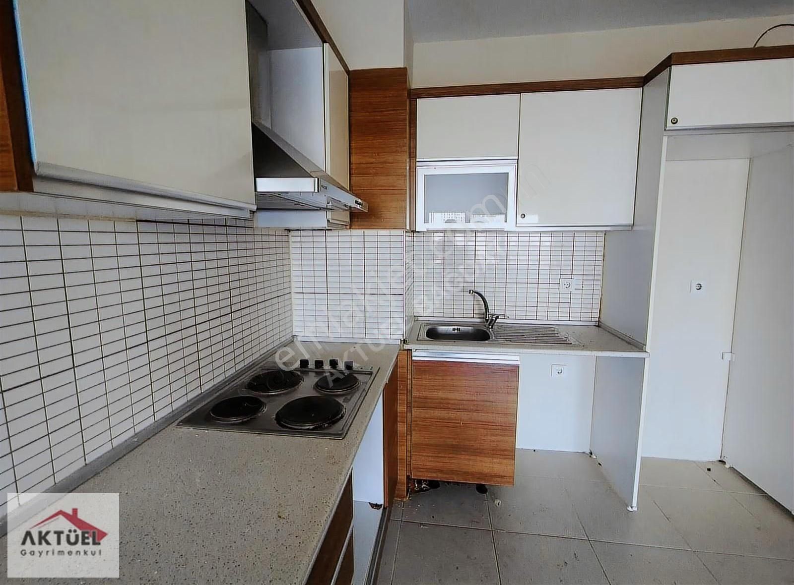 Esenyurt Akevler'de Site İçinde Balkonlu 1+1 - Görsel 11