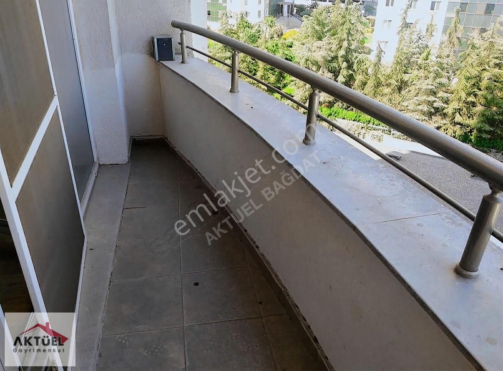 Esenyurt Akevler'de Site İçinde Balkonlu 1+1 - Görsel 6