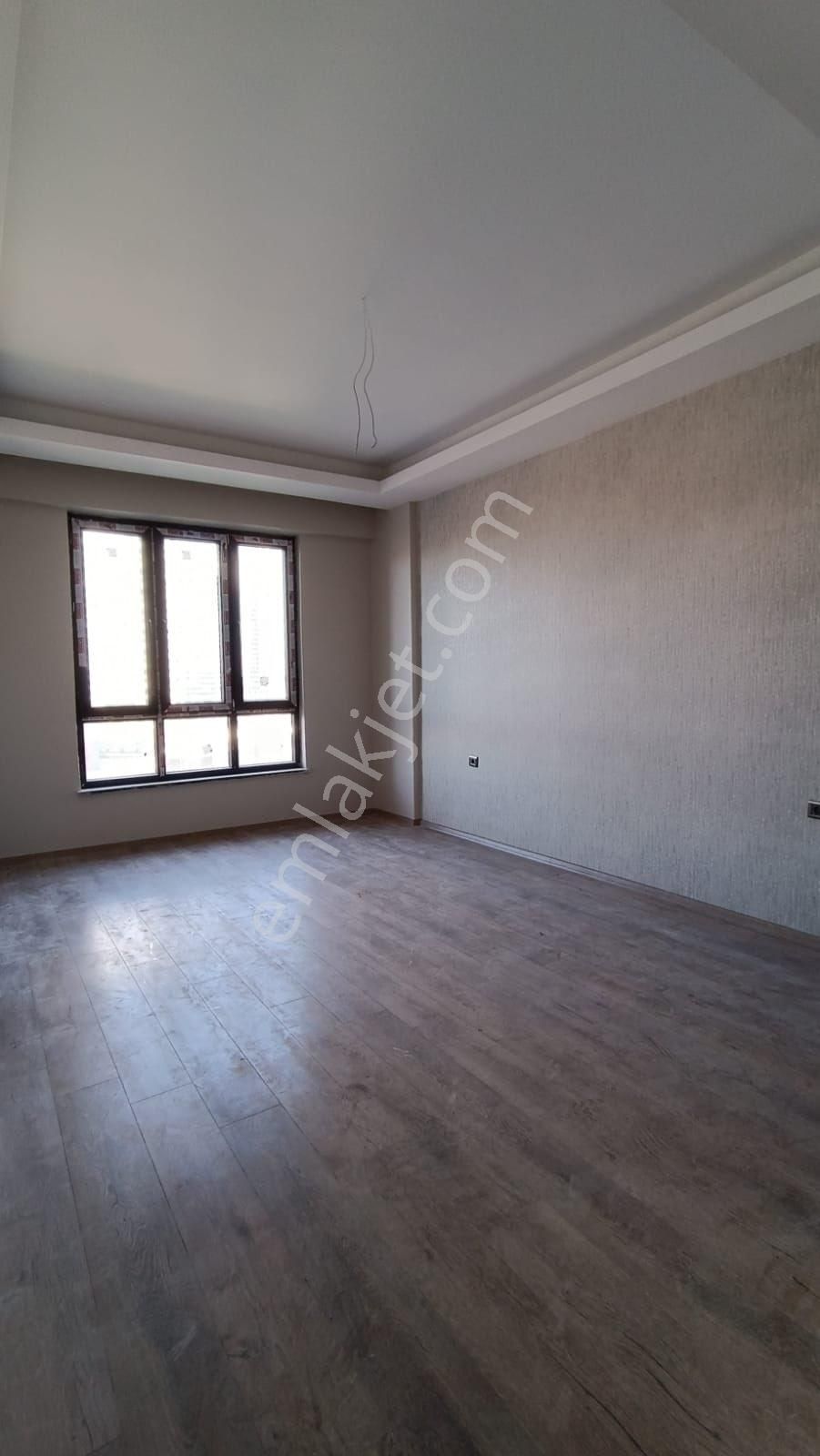 15. Tenmuzda Satıkık 3+1 İconova Manzaralı - Görsel 23