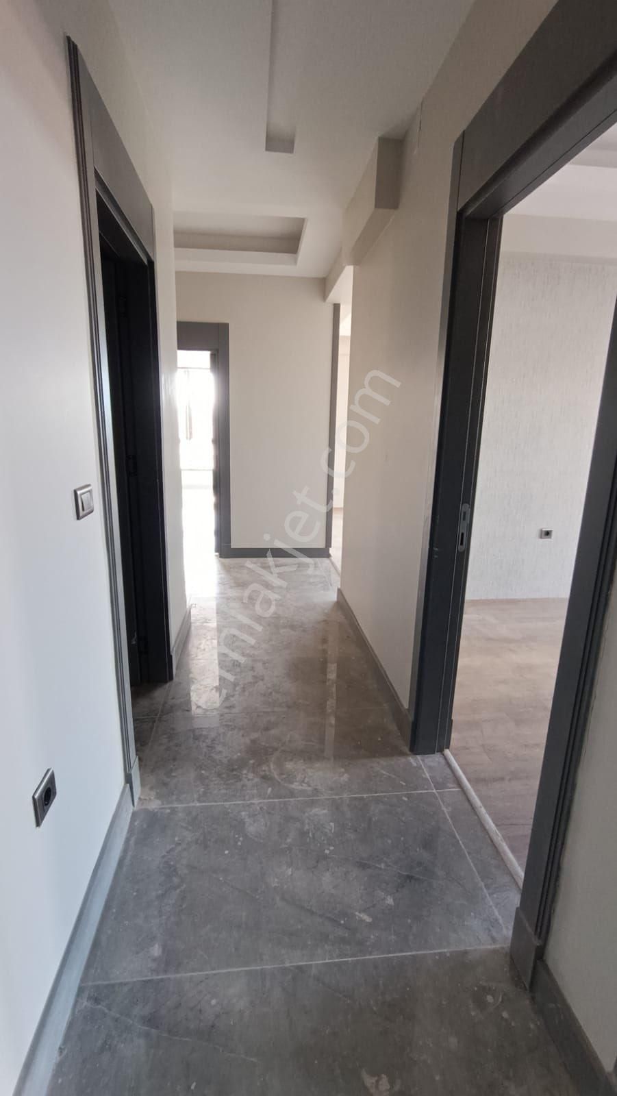 15. Tenmuzda Satıkık 3+1 İconova Manzaralı - Görsel 27