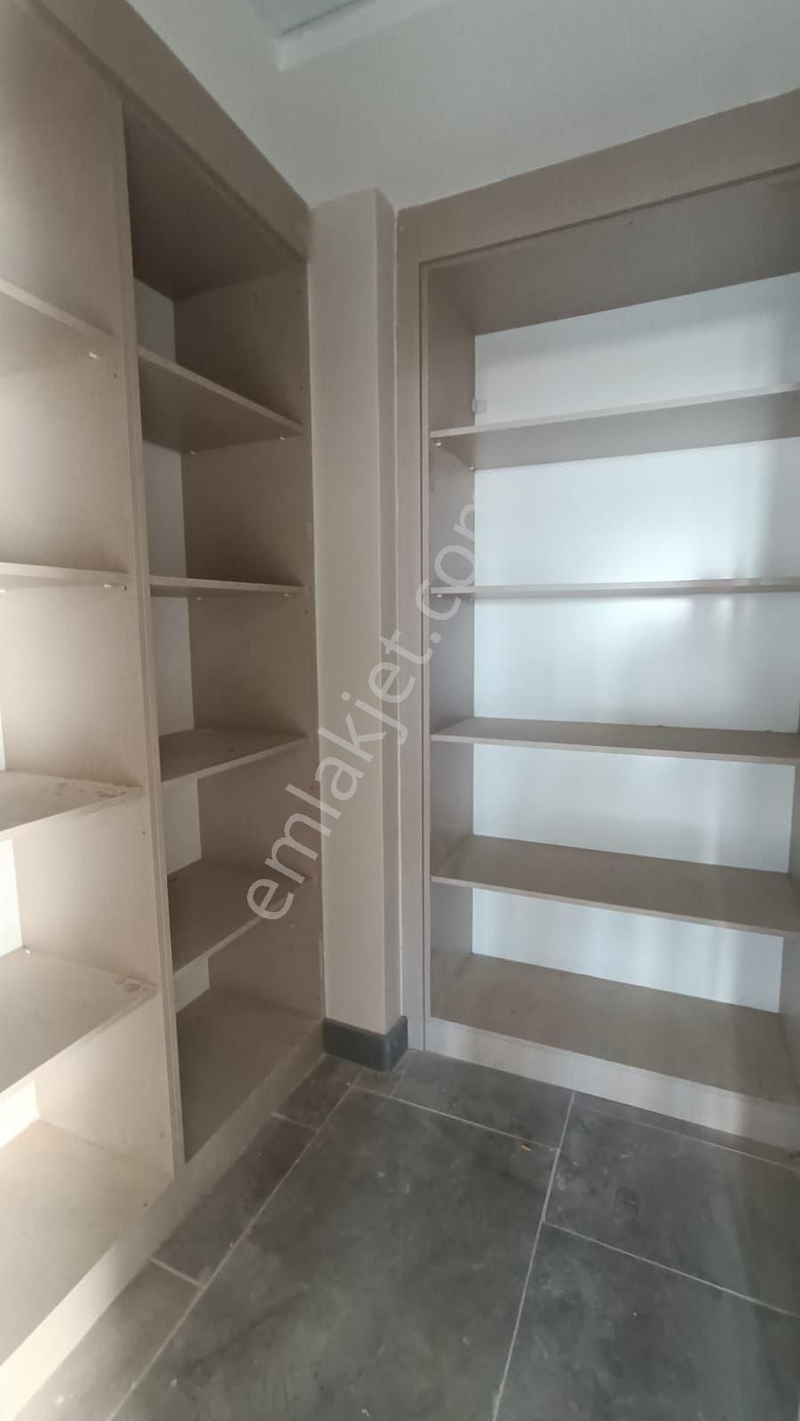 15. Tenmuzda Satıkık 3+1 İconova Manzaralı - Görsel 28