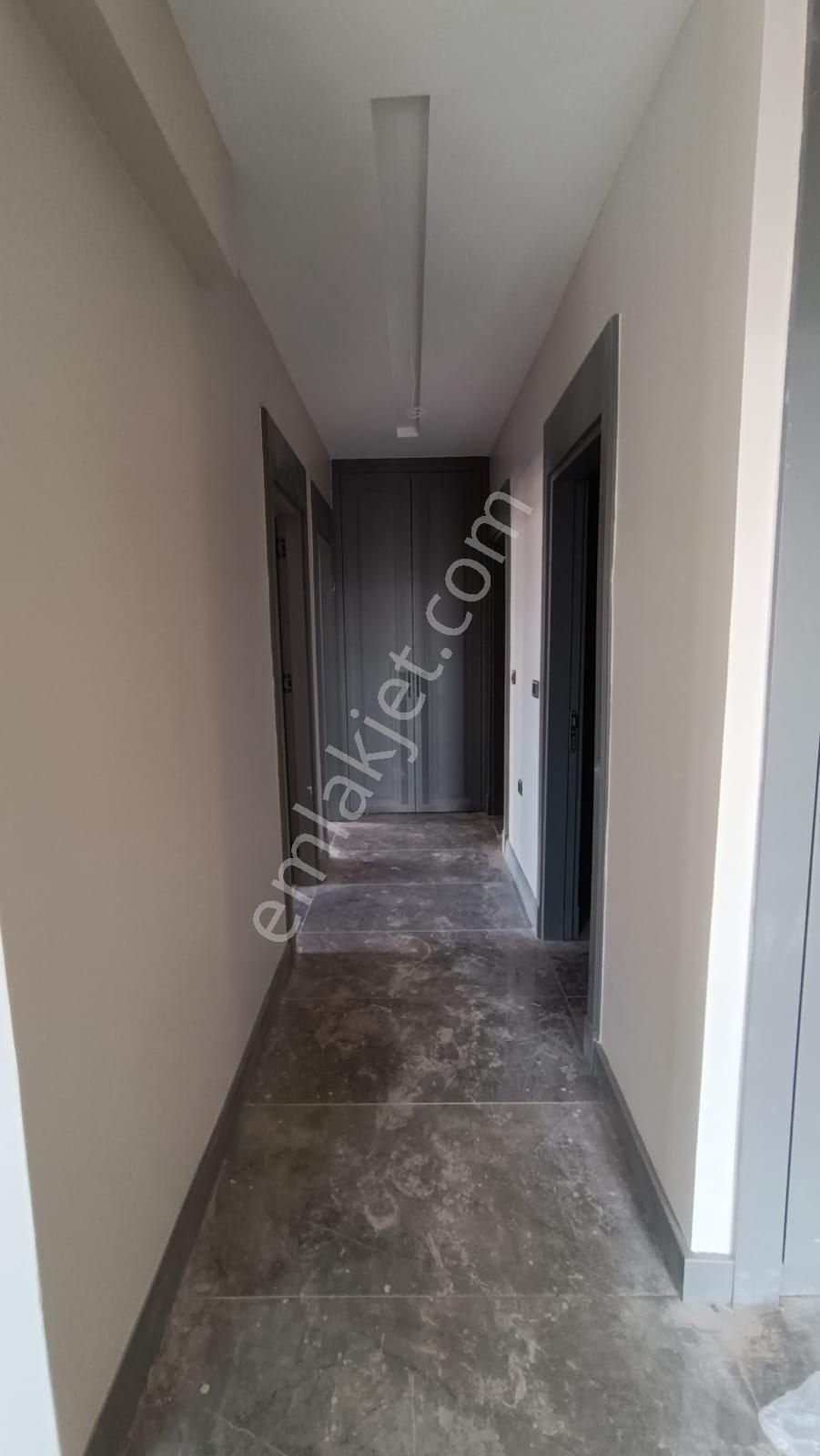 15. Tenmuzda Satıkık 3+1 İconova Manzaralı - Görsel 17