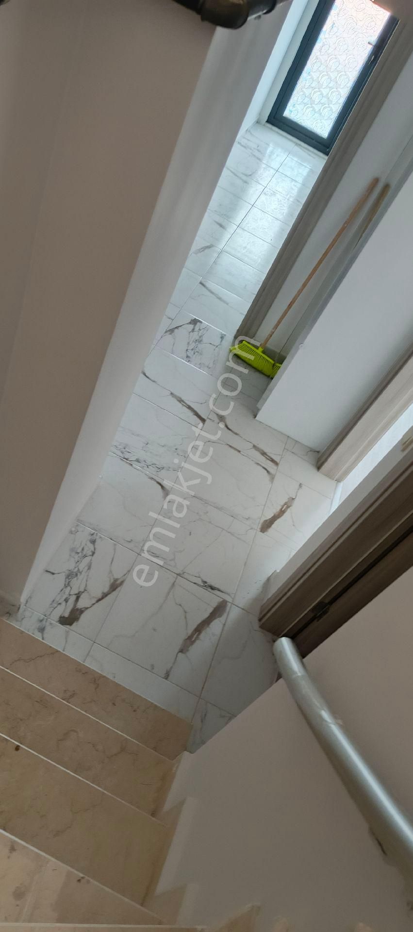 Yeni Bina Dan Kiralık Dux Asansörde Var - Görsel 10