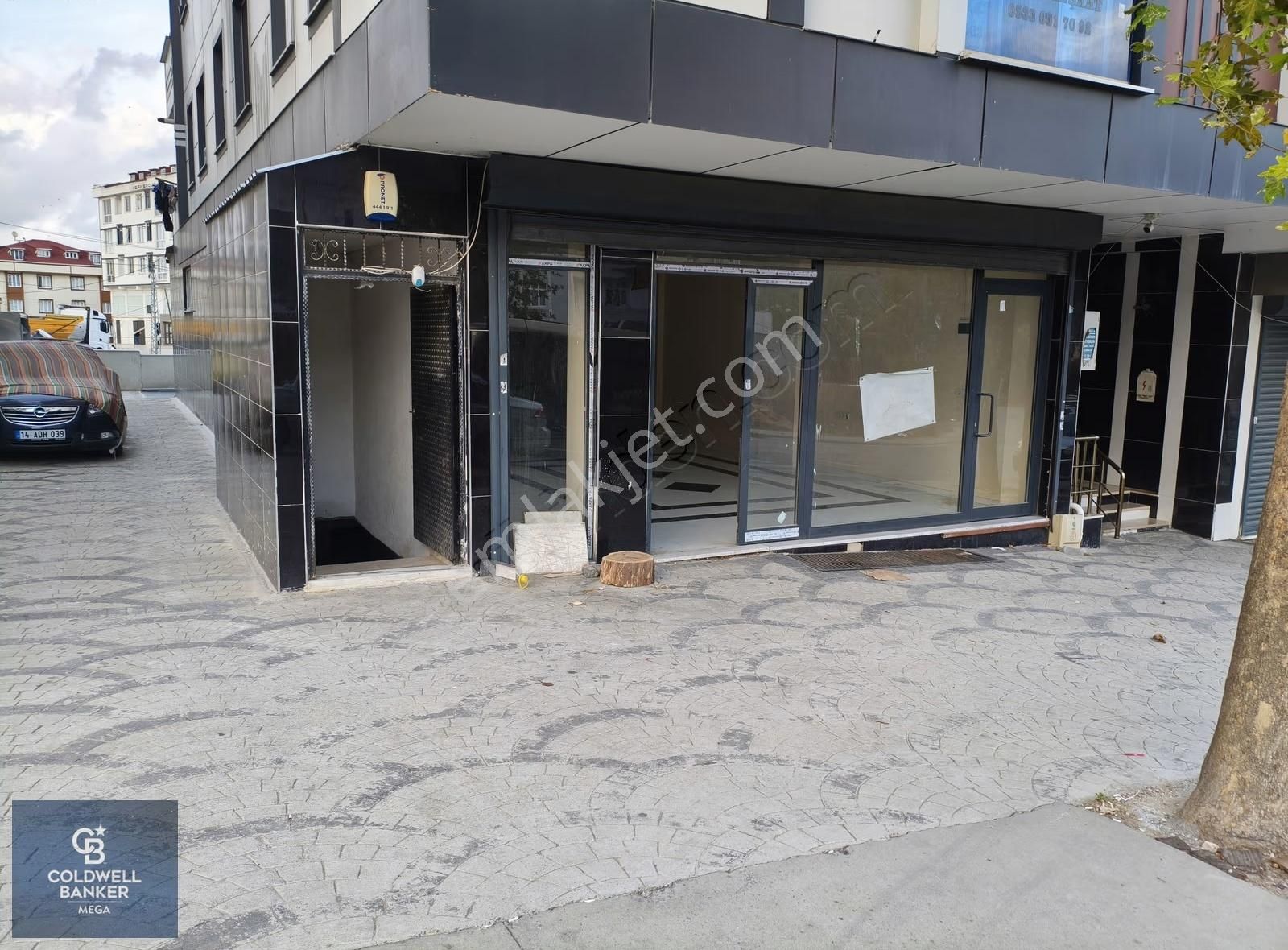 30 Ağustos Caddesinde Gerçekten Kelepir Dükkan