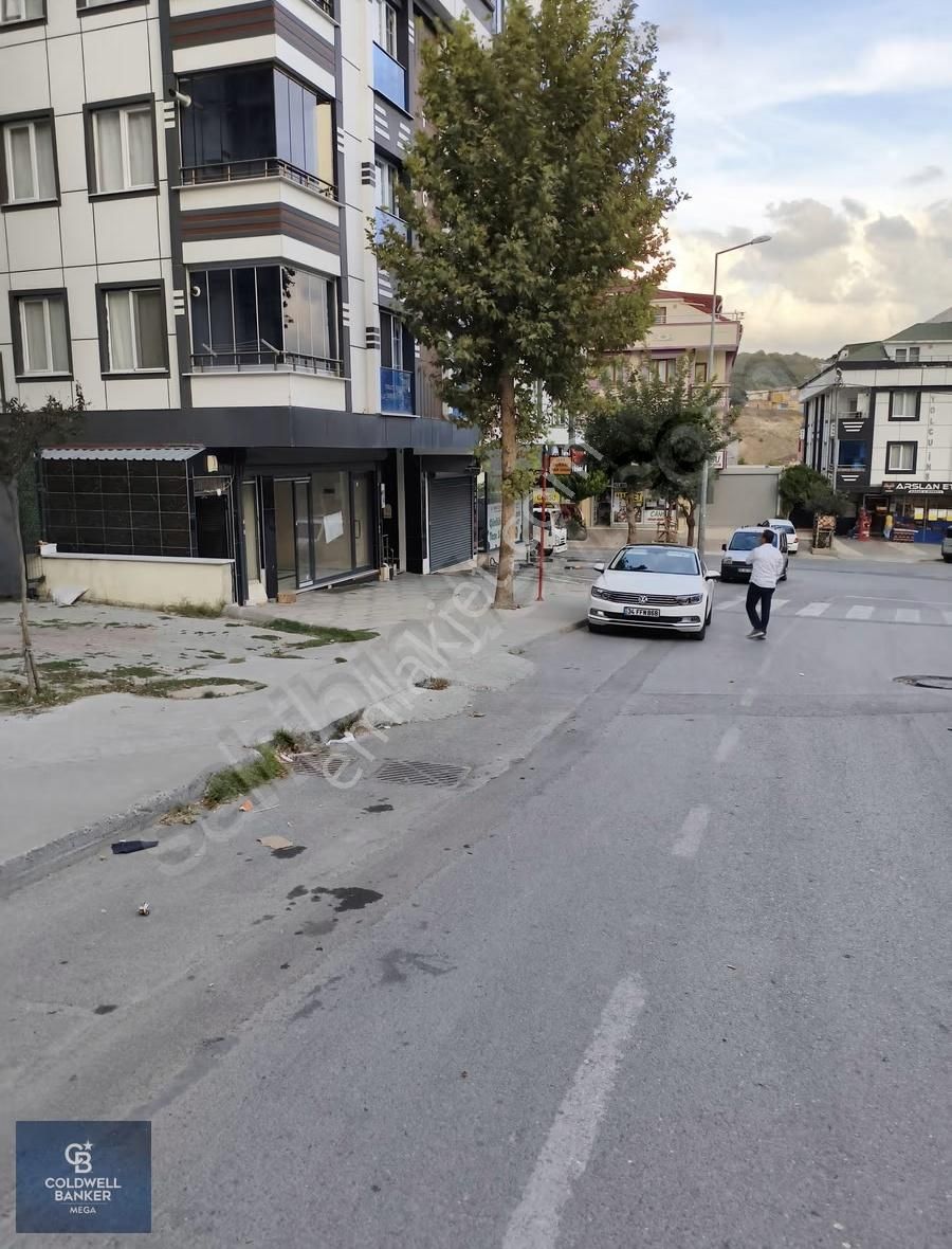 30 Ağustos Caddesinde Gerçekten Kelepir Dükkan - Görsel 3