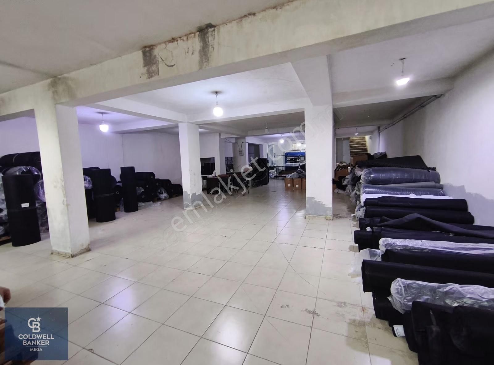 30 Ağustos Caddesinde Gerçekten Kelepir Dükkan - Görsel 21