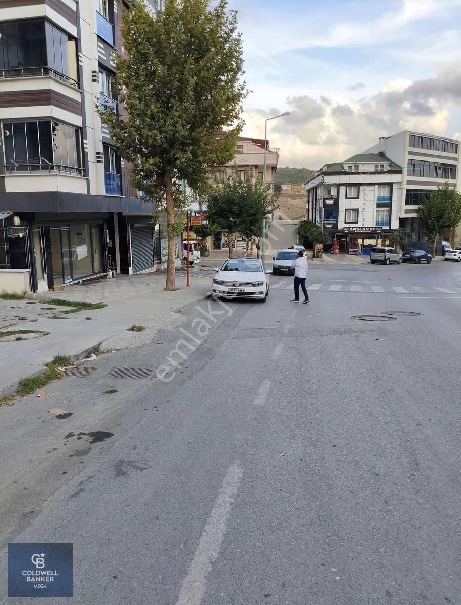 30 Ağustos Caddesinde Gerçekten Kelepir Dükkan - Görsel 22