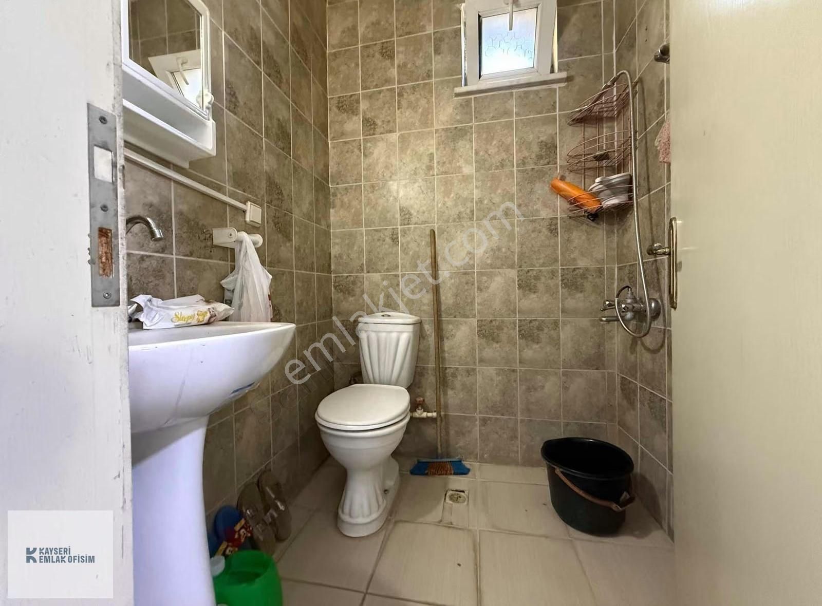 Emlak Ofisimden / Altınoluk Mah. 1+1 Müstakil Ev - Görsel 8