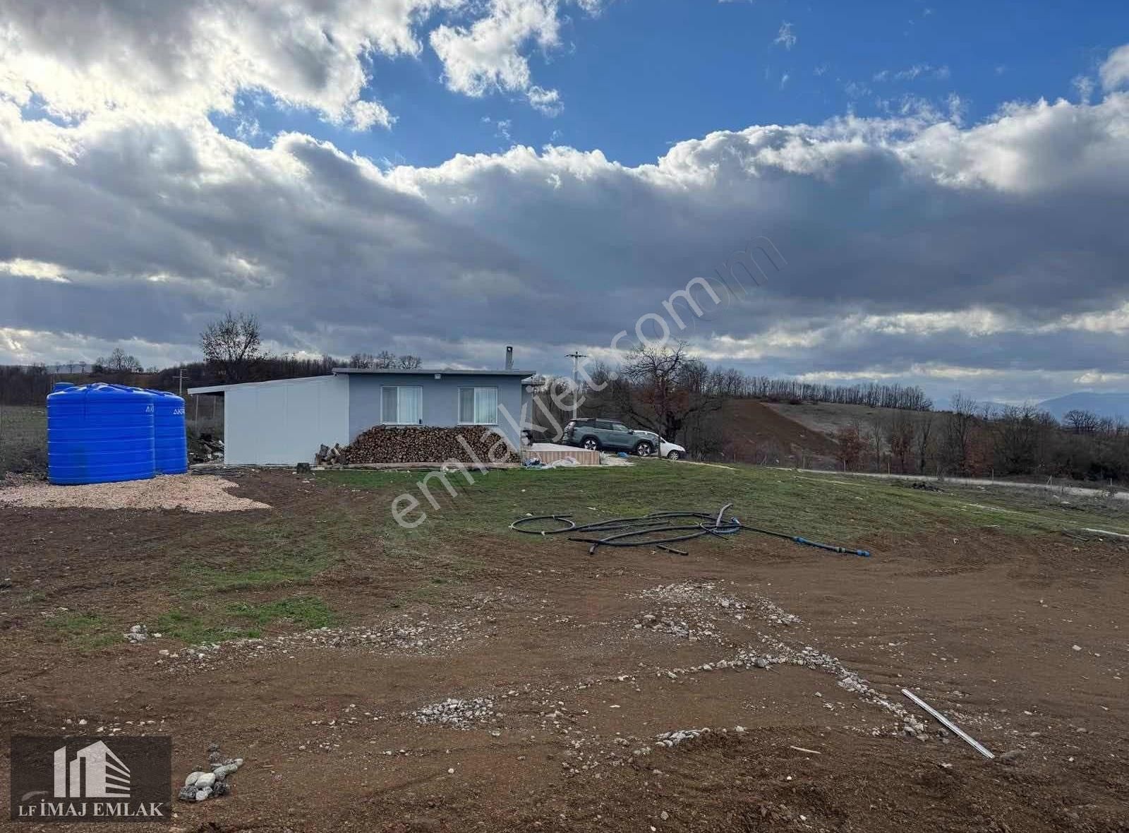 Bursa İnegöl Tekkeköy De 37.984 M2 Çiftlik 400 M Asfalta Cepheli