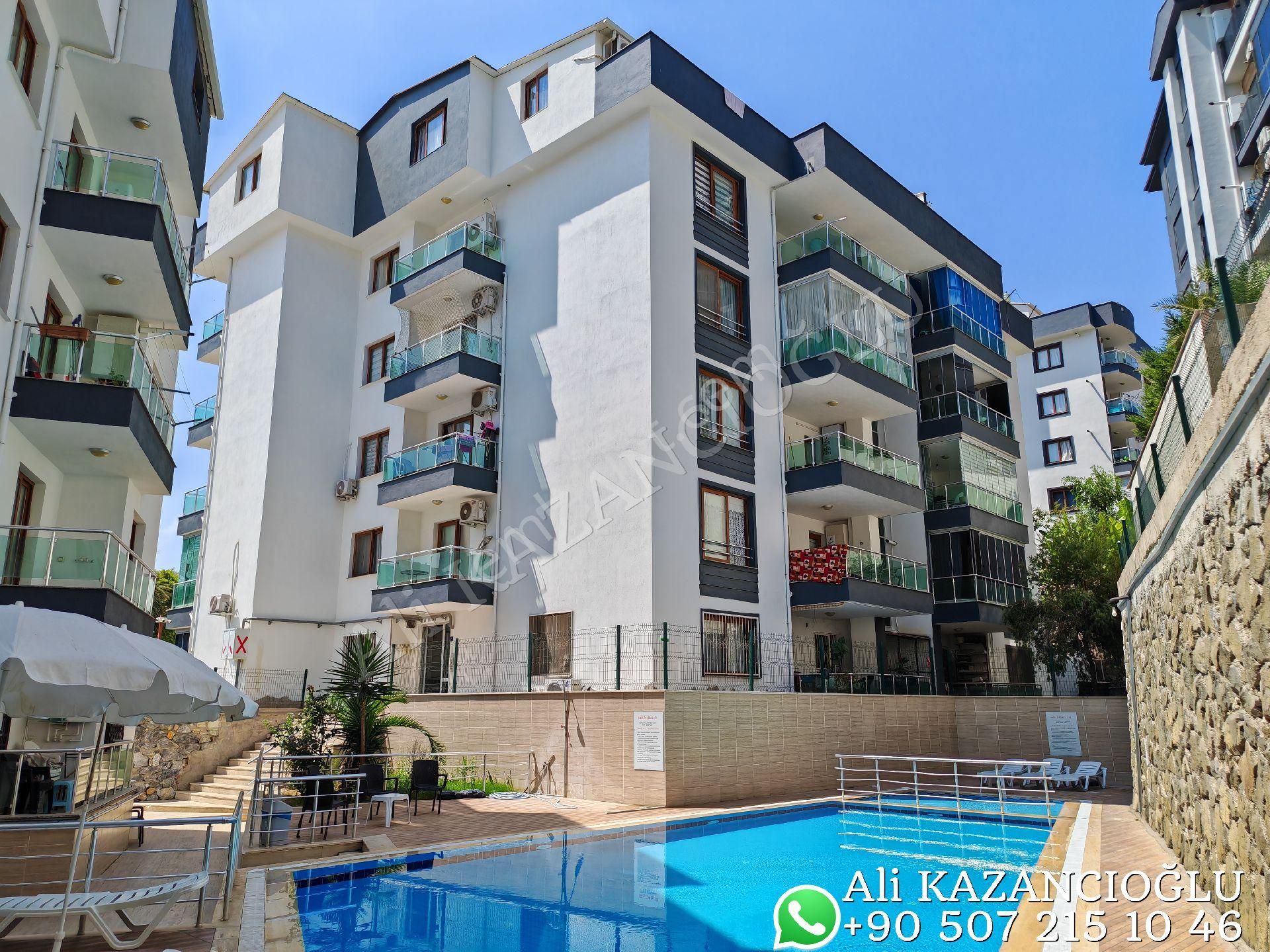 Kuşadası Ege Mahallesinde Geniş 2+1 Kapalı Mutfak Fırsat Satılık Daire