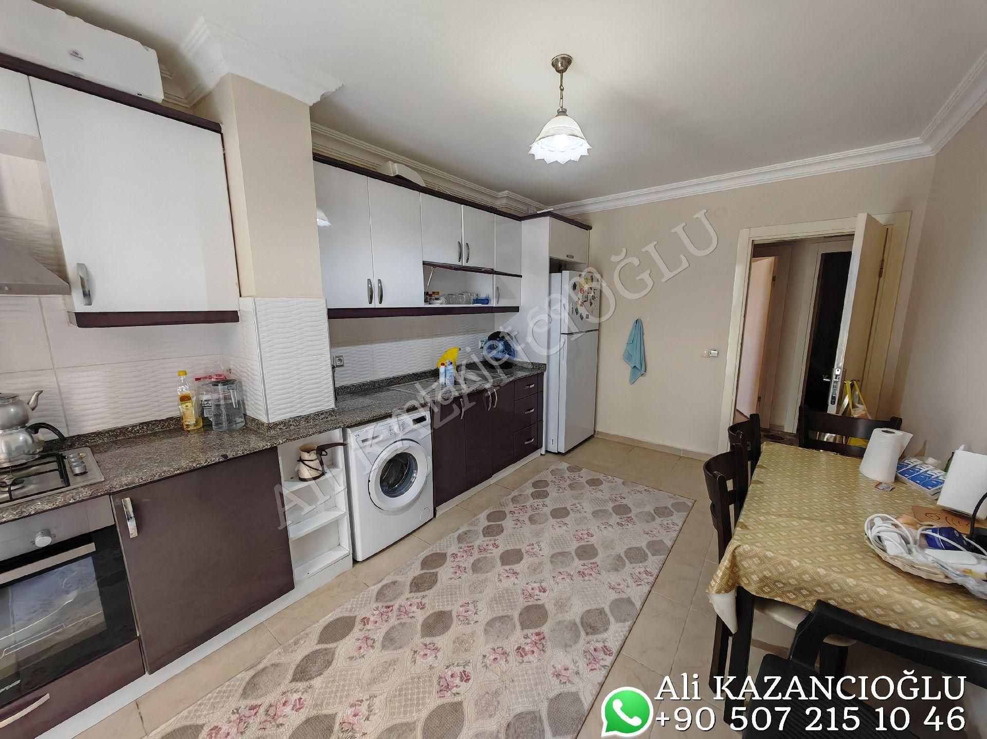 Kuşadası Ege Mahallesinde Geniş 2+1 Kapalı Mutfak Fırsat Satılık Daire - Görsel 9