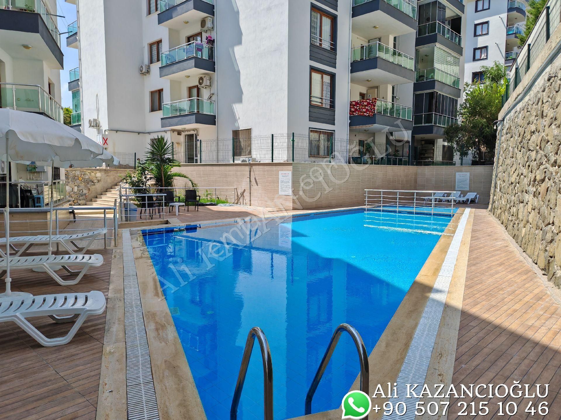 Kuşadası Ege Mahallesinde Geniş 2+1 Kapalı Mutfak Fırsat Satılık Daire - Görsel 2