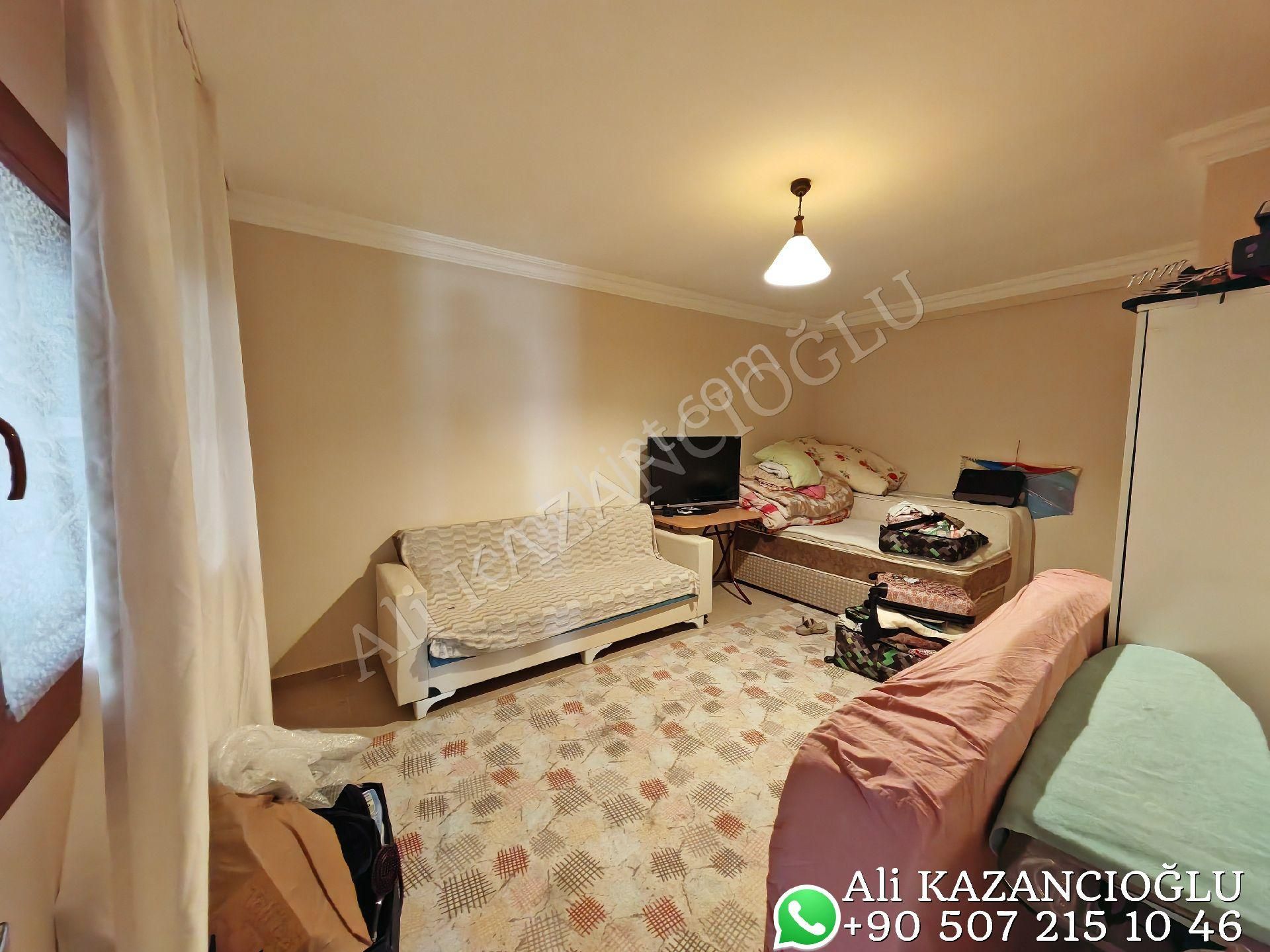 Kuşadası Ege Mahallesinde Geniş 2+1 Kapalı Mutfak Fırsat Satılık Daire - Görsel 15