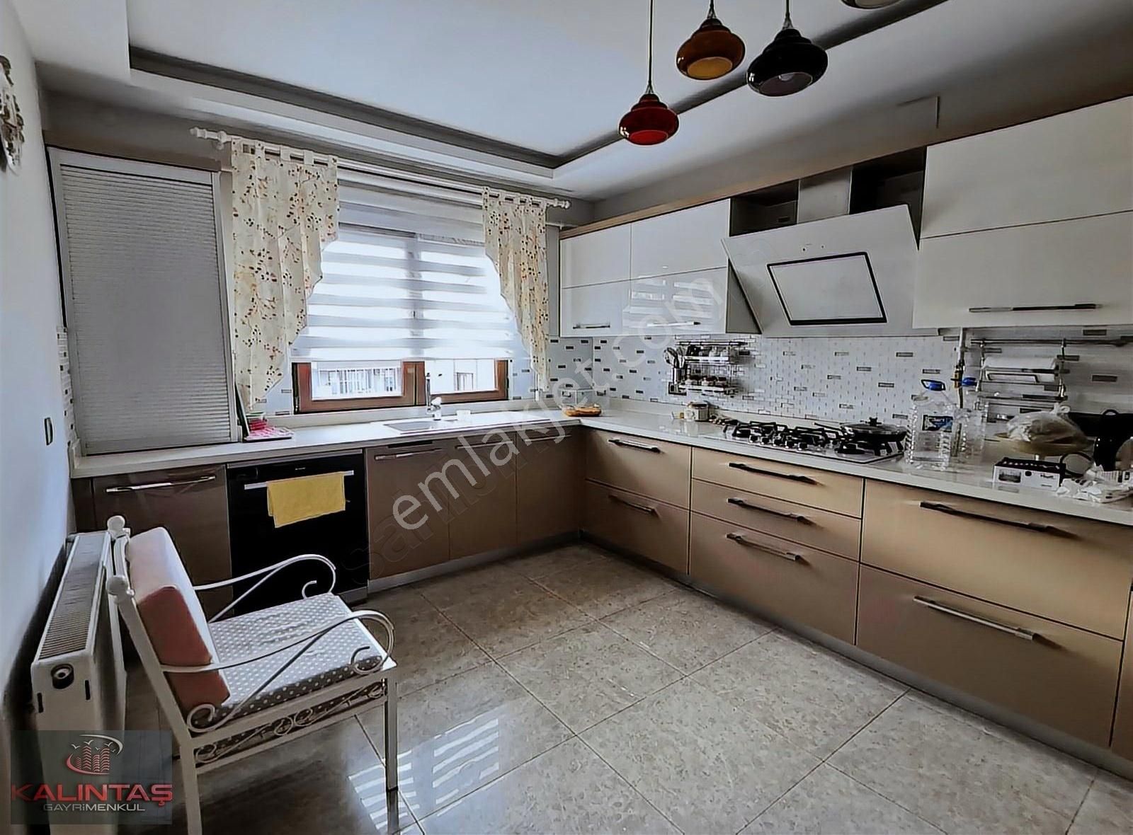 Karşıya Mah. Çok Lüks Satılık Dublesk Daire 5+1 Doğalgaz&asansör - Görsel 4