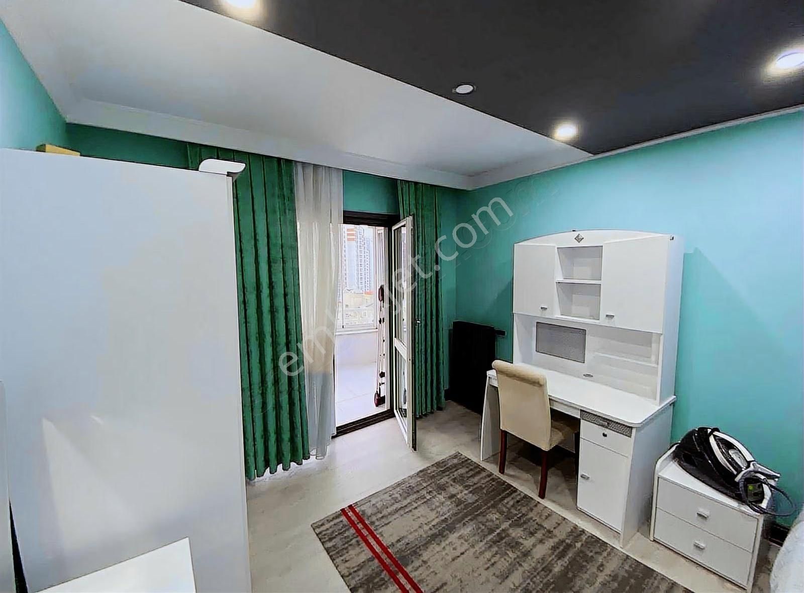 İsminar Yılmaz Dan Yaseminpark Da İçi Yenilenmiş Satılık 4+1 - Görsel 12