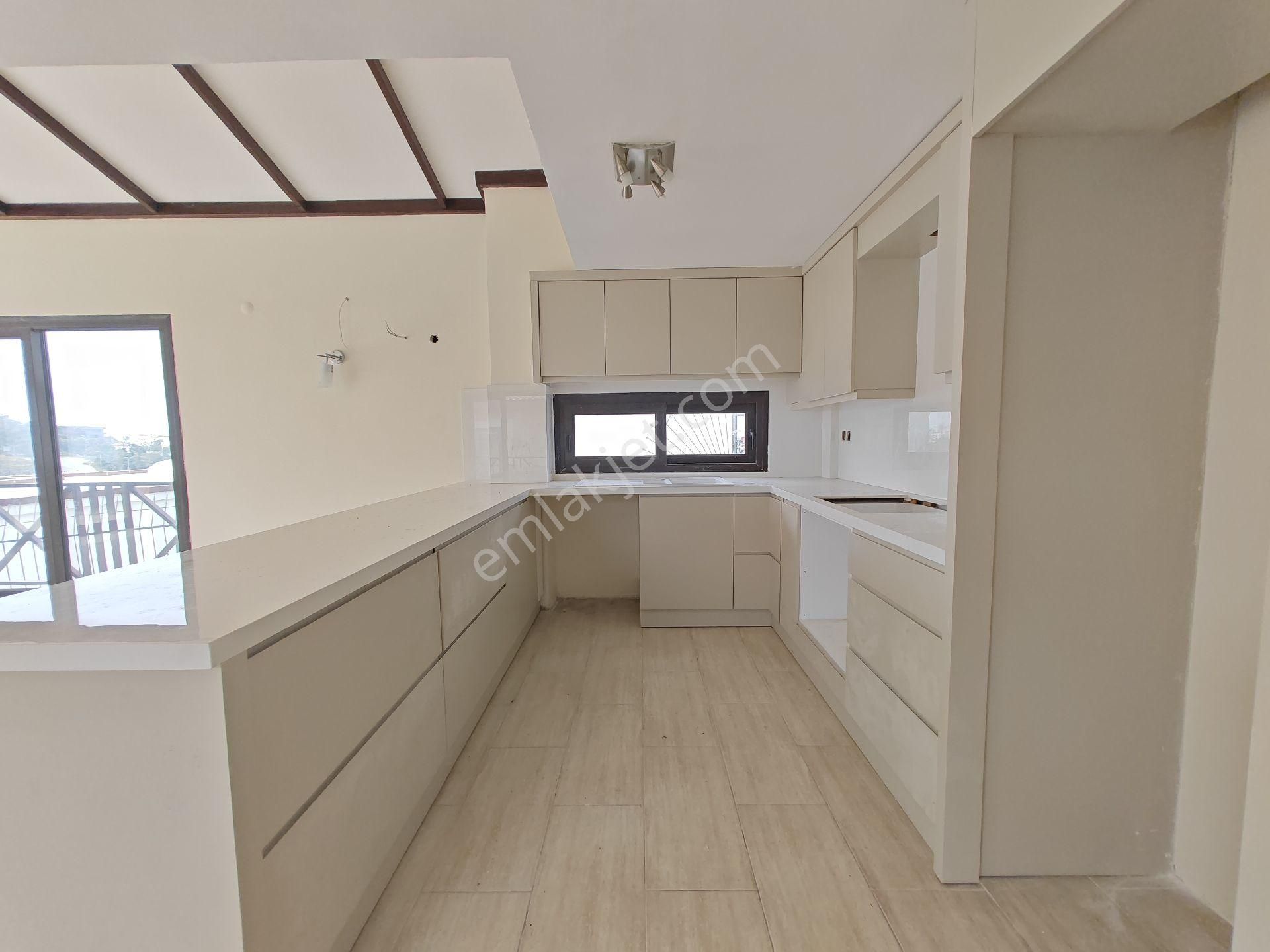 Kuşadası Kadınlar Denizinde Tek Müstakil Manzaralı Satılık Villa - Görsel 6