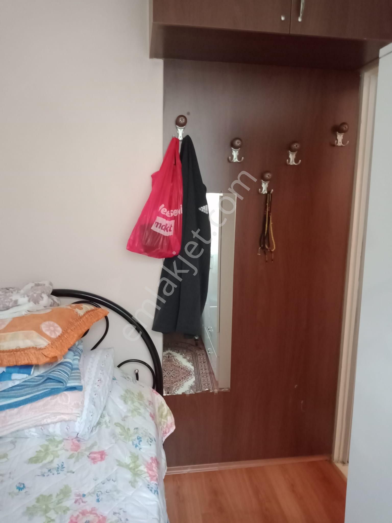 Fatih Şehremini Mahallesi Büyük Saray Meydanın'da /1+1 / 52m2 / Eşyalı Satılık Daire - Görsel 13