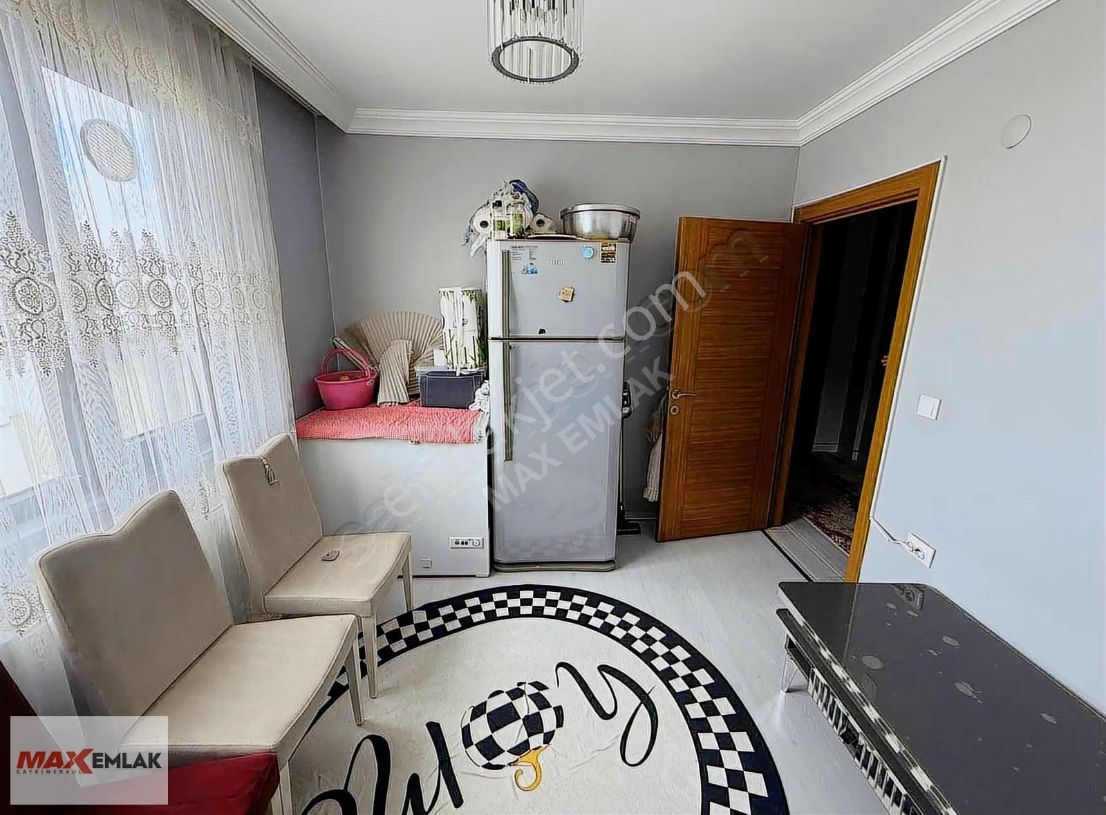 Nenehatun Mah Cad Üzerinde Satılık K. Otoparklı 5+1 Geniş Dublex - Görsel 15