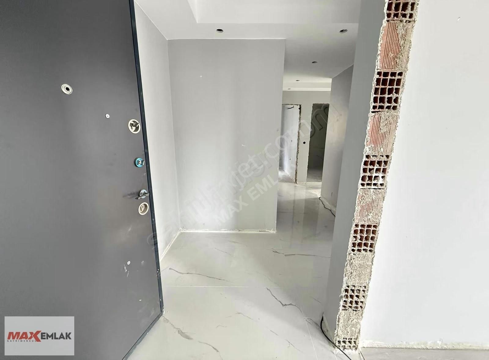 Bağlarbaşı Mahalesinde Satılık Krediye Uygun Sıfır Lüx Arakat - Görsel 4