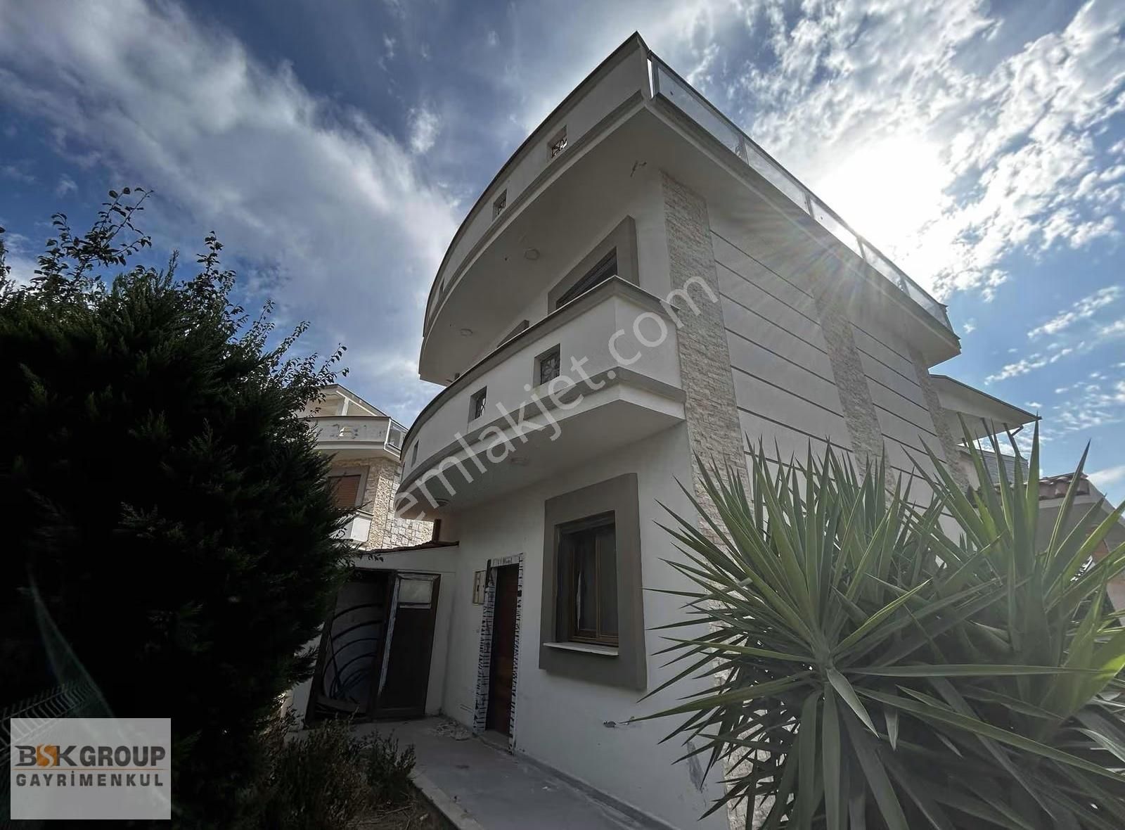Bsk Group'dan Gümüldür 'de Denize 50 Metre Müstakil Villa - Görsel 25