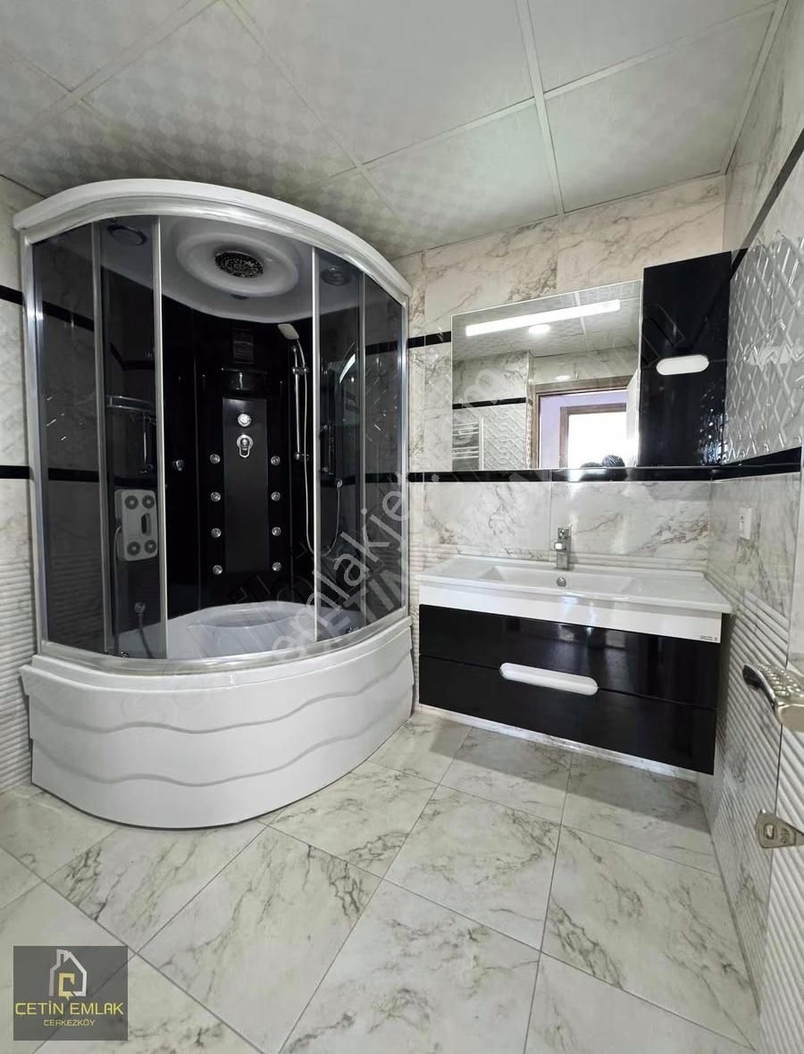 Çetin'den Tepe'de Emsalsiz 140m² Arakat Ön Cepe 3+1 Fırsattt!!! - Görsel 5