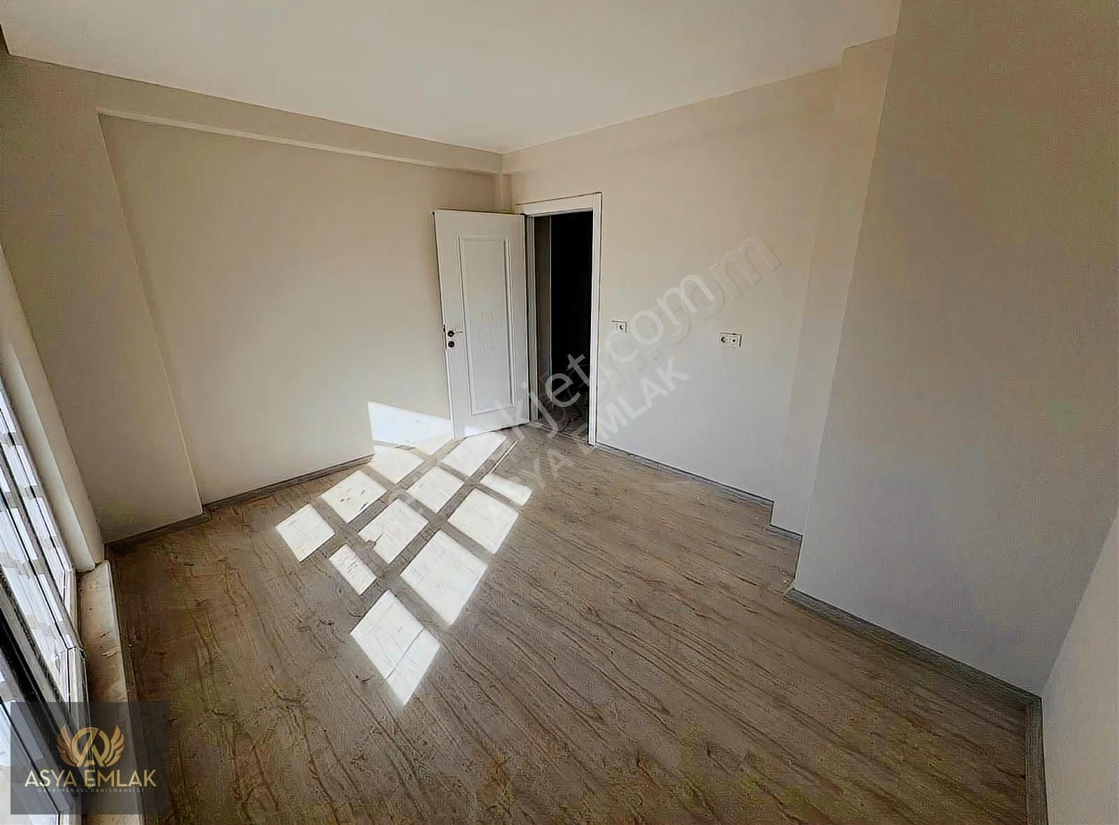 Karatay Aslanlı Kışla Cd. Ve Fetih Cd. Üzeri Satılık 3+1 Daire - Görsel 8