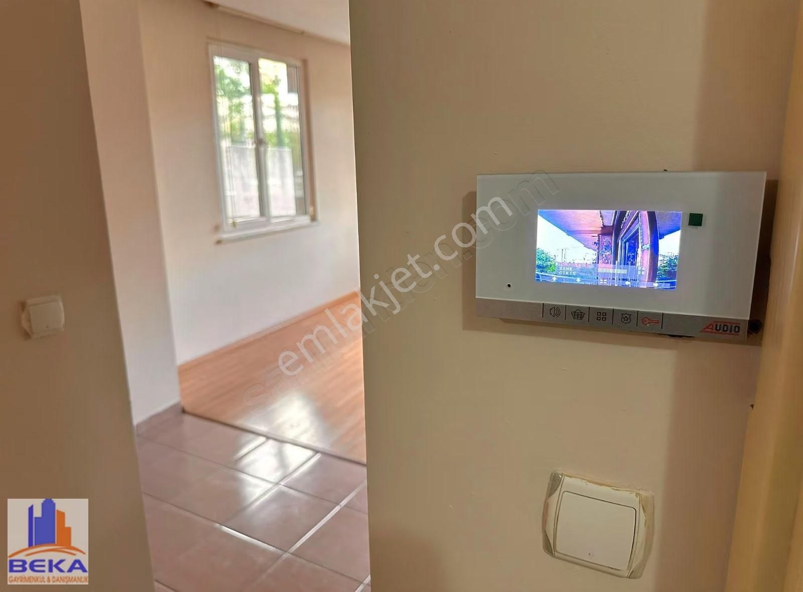 Ümraniye Armağanevler İki Bloklu Site İçi Y.giriş 1+1 - Görsel 4