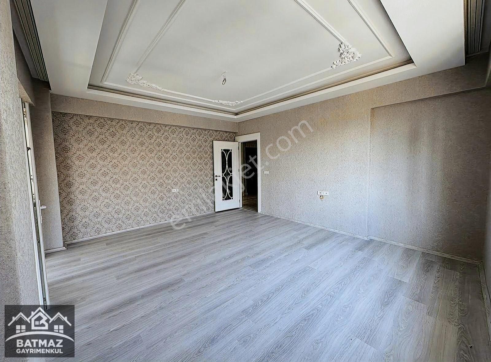 Balkona Bayılacaksınız ! Batmaz'dan Beykent Cadde Üstü 2+1 Daire - Görsel 7