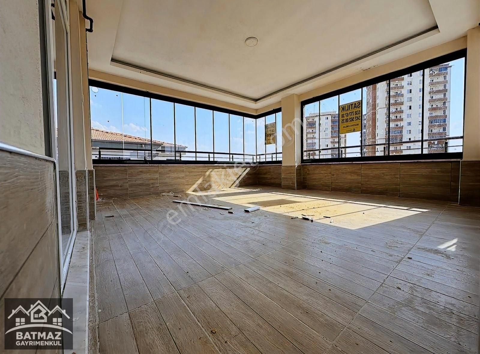 Balkona Bayılacaksınız ! Batmaz'dan Beykent Cadde Üstü 2+1 Daire - Görsel 29